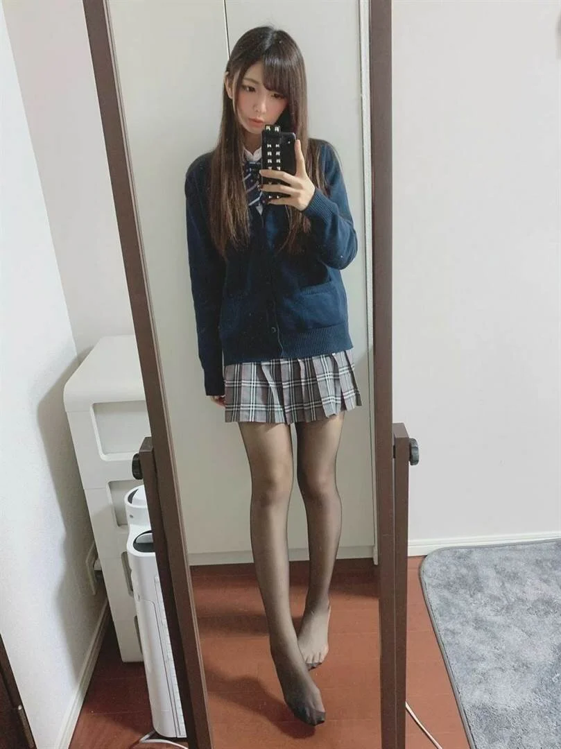 jablehk_leg 12_0004.jpg