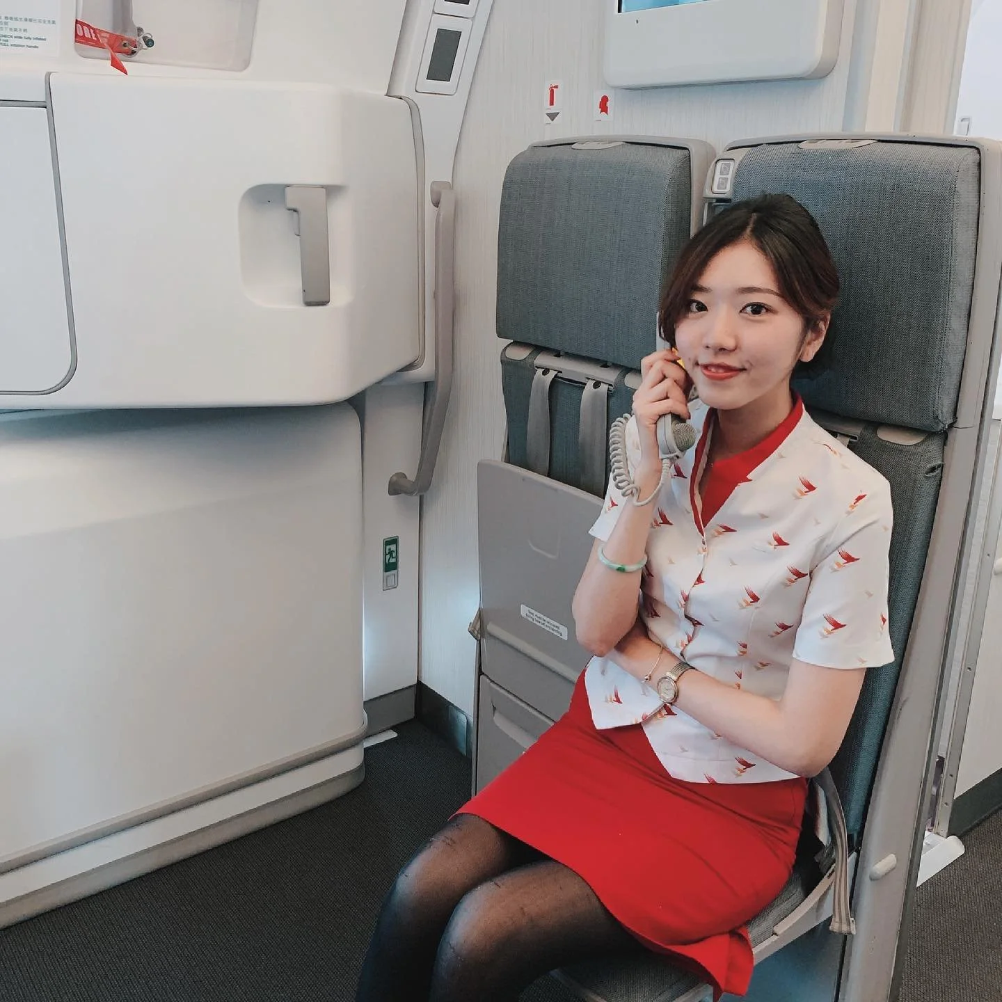 jablehk-v1-hkcabincrew-s7-019.jpg