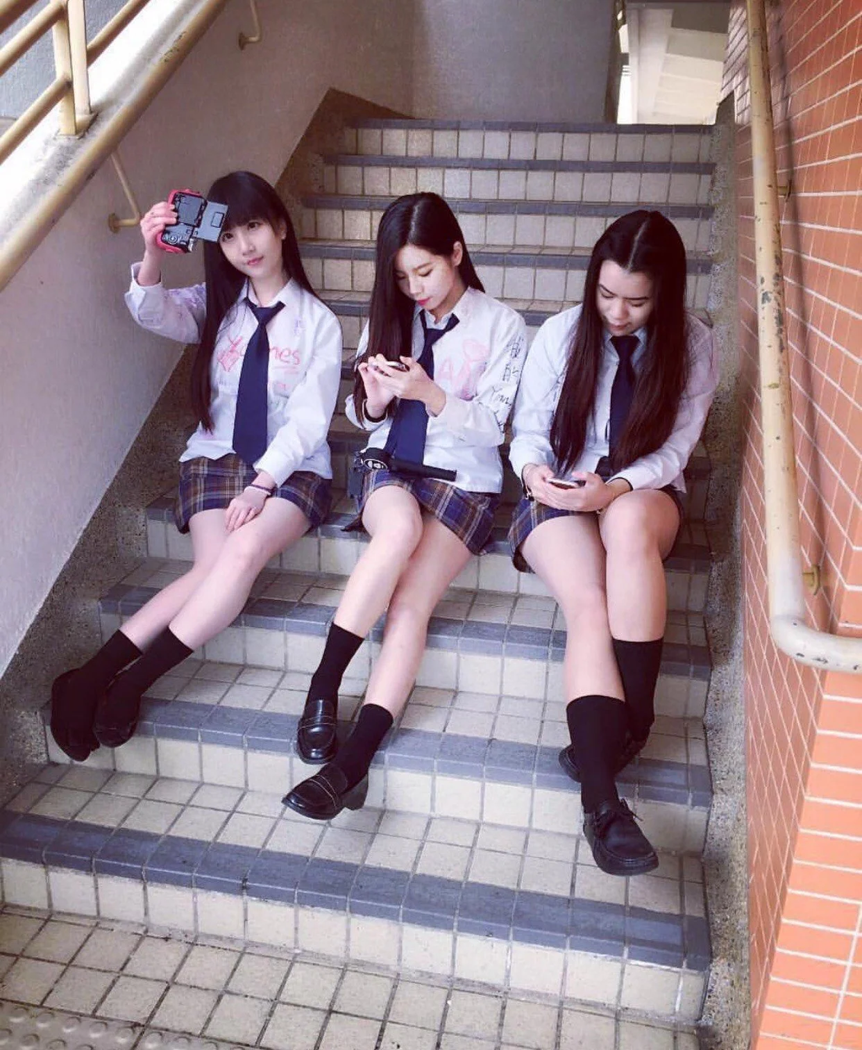 TBC_school girls_0015.jpg
