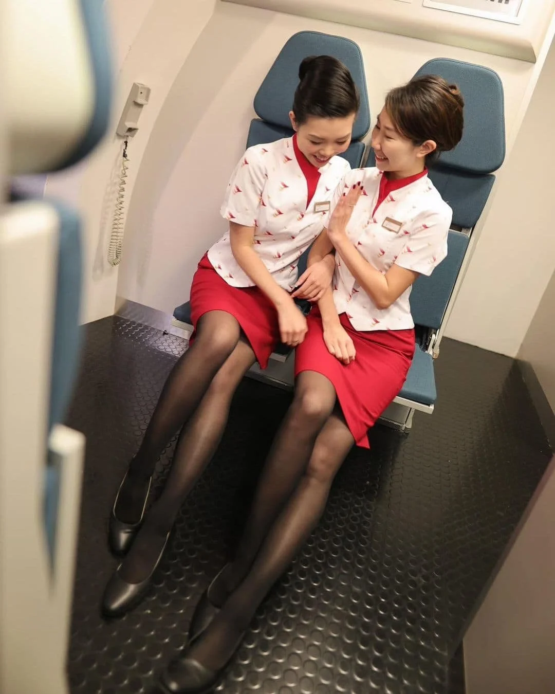 jablehk-v1-hkcabincrew-s9-102.jpg