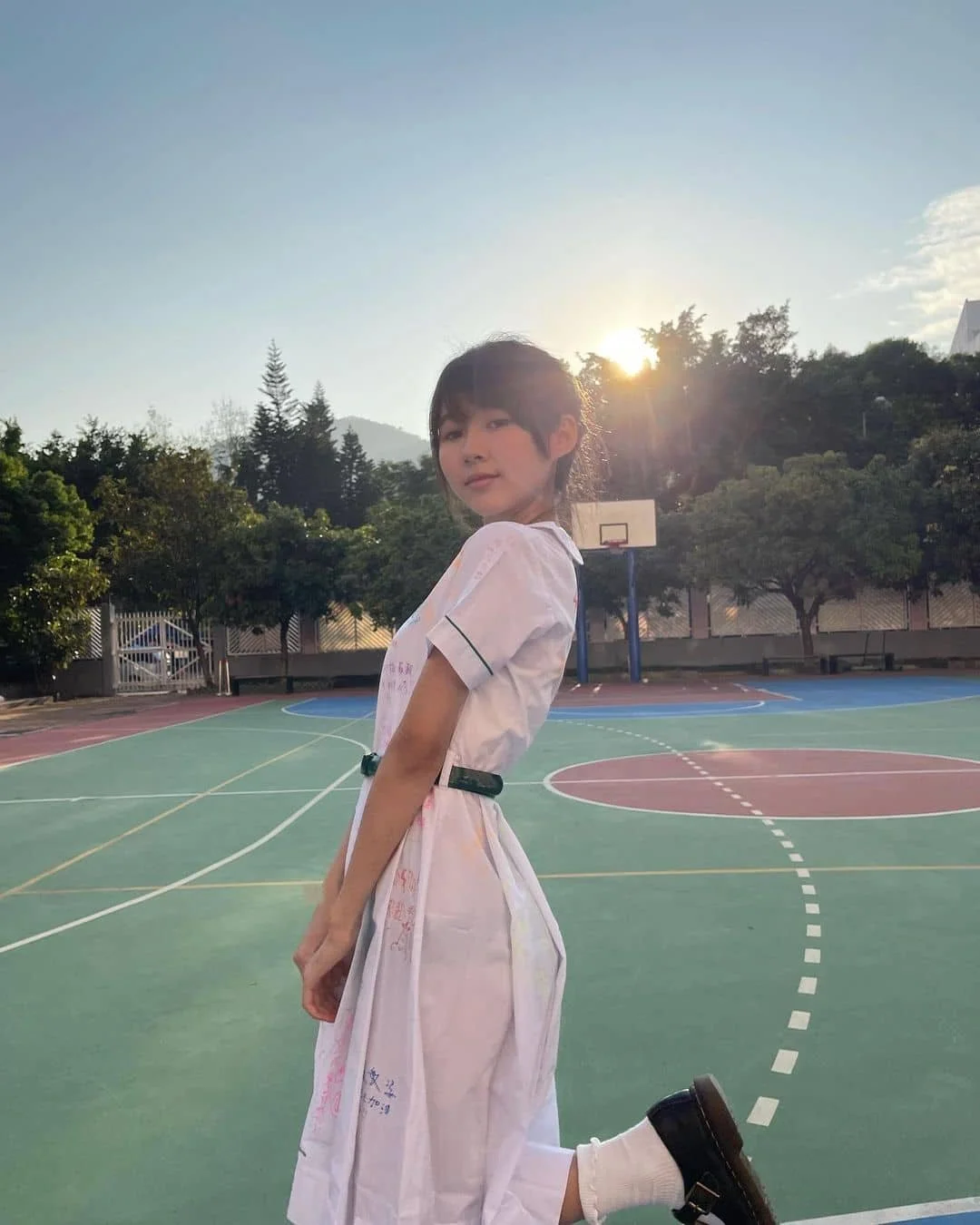 Jablehk-hongkongschoolgirl8-022.jpg