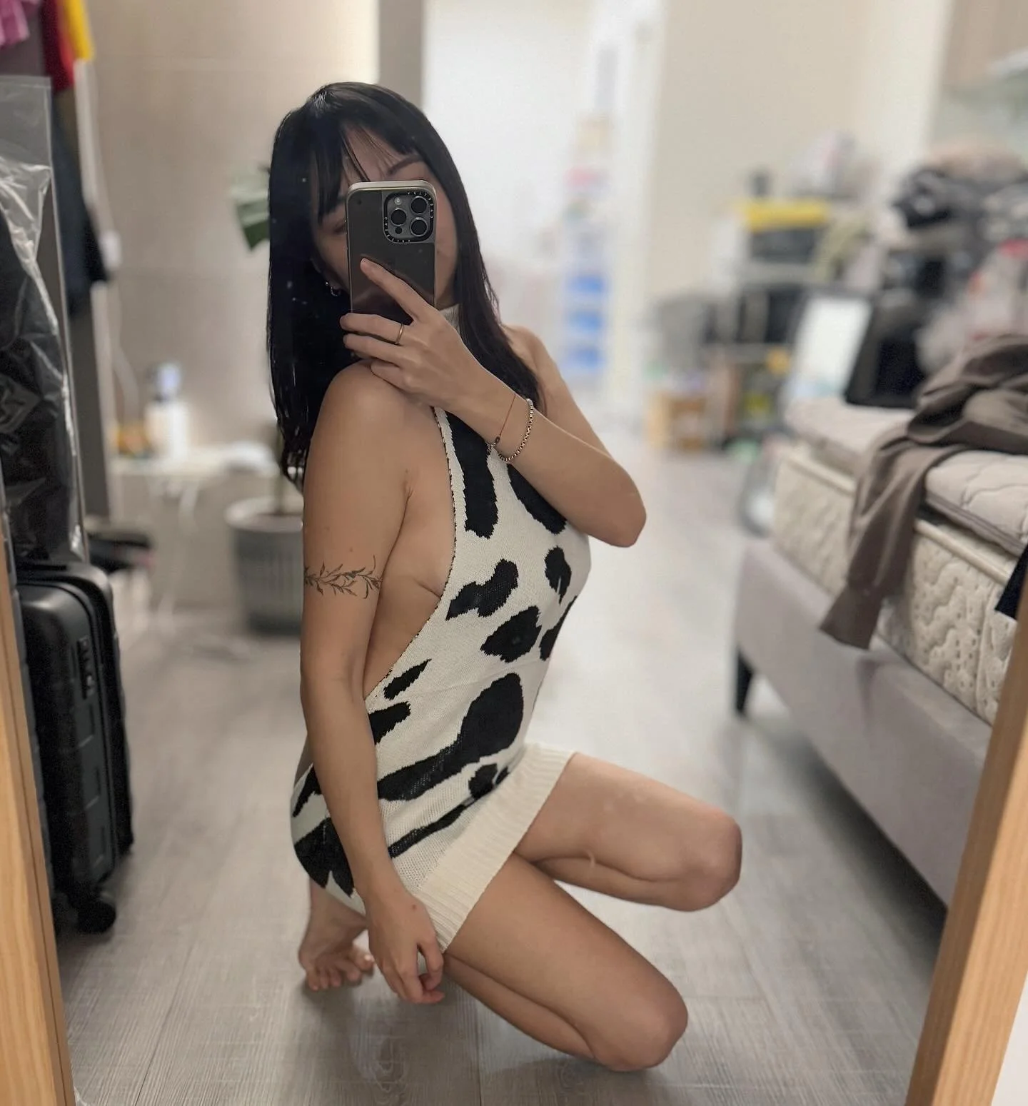 Jablehk-shentonyyy-big-boobs-asiangirl-003.jpg