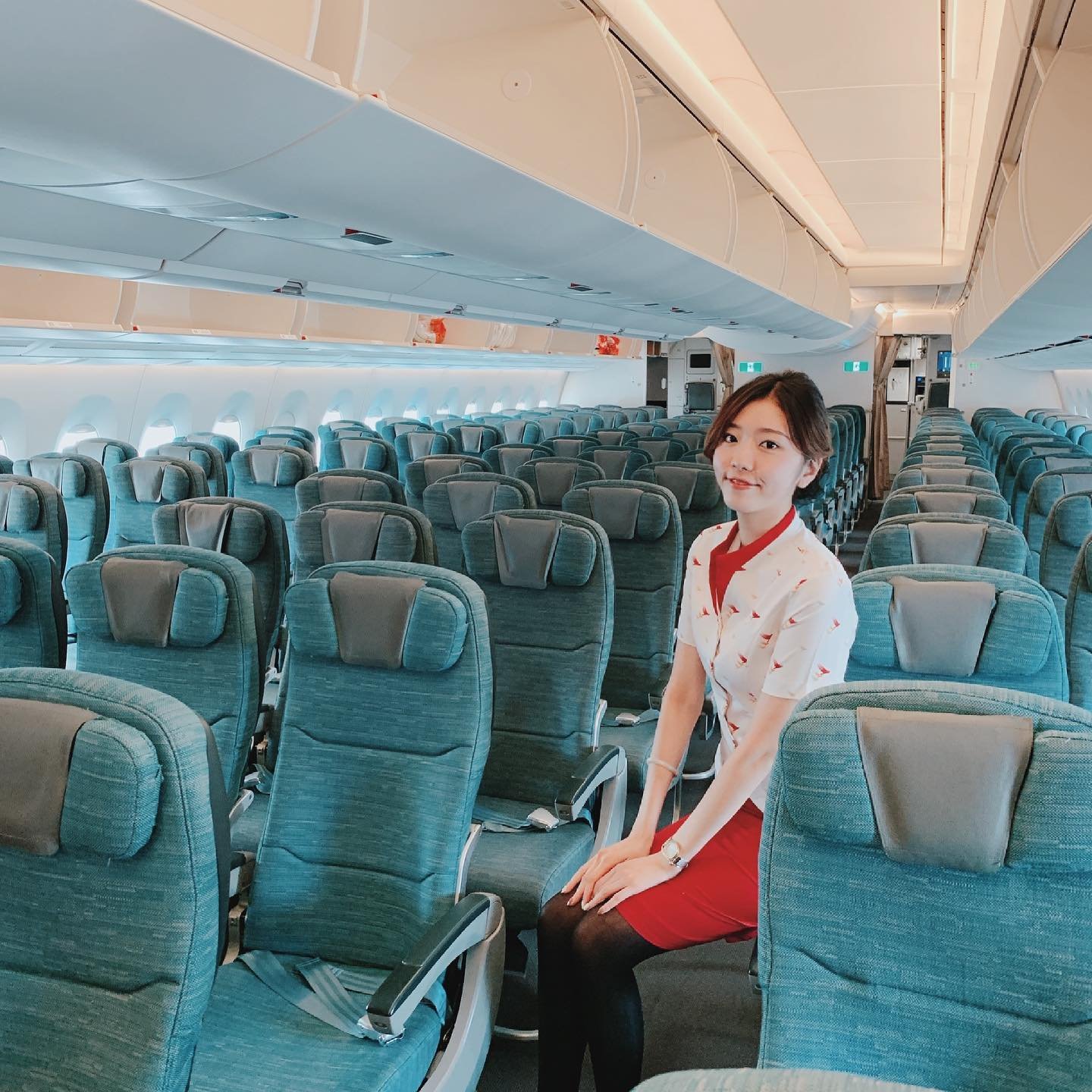 jablehk-v1-hkcabincrew-s7-018.jpg