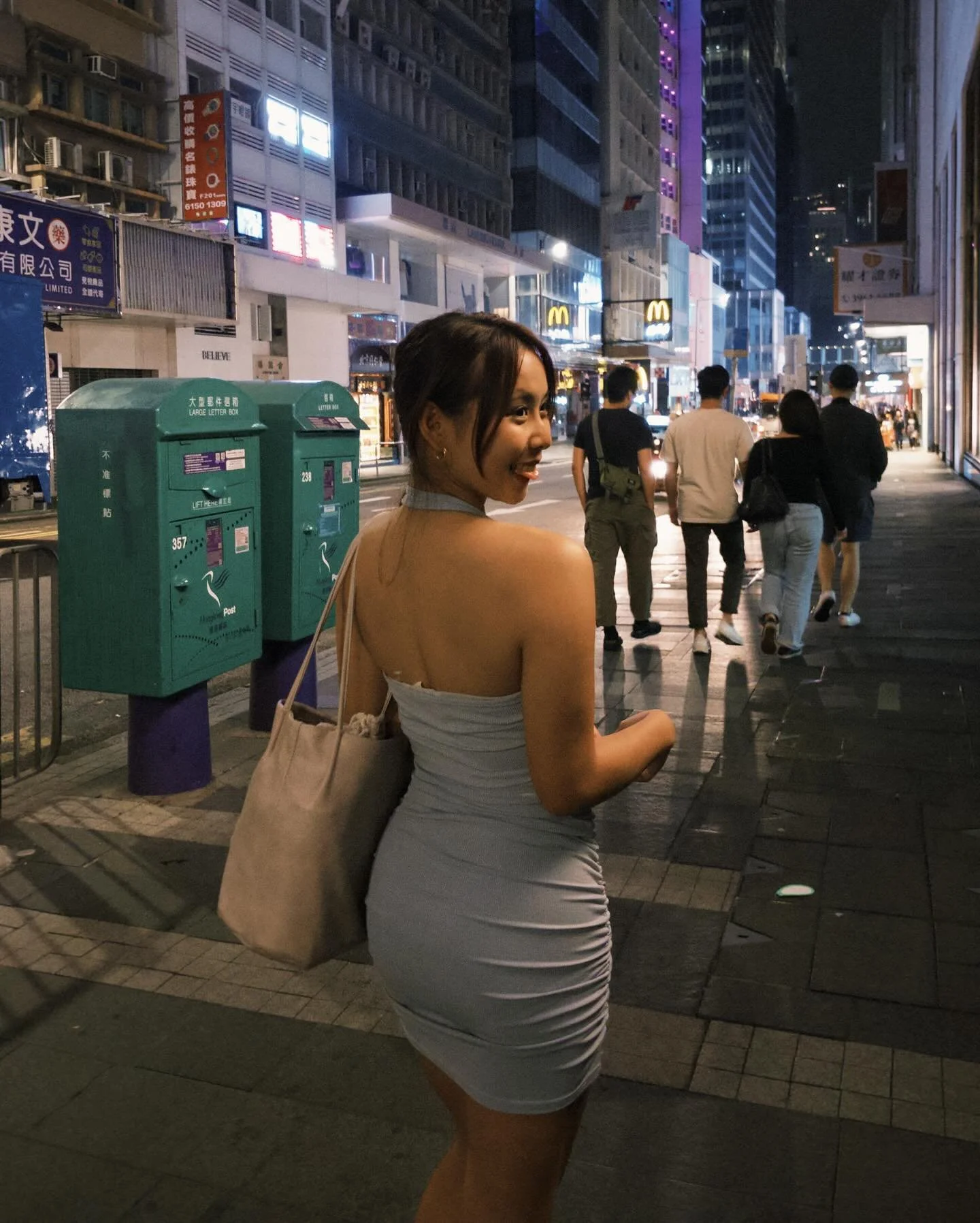 Jablehk-hongkonggirl114-003.jpg