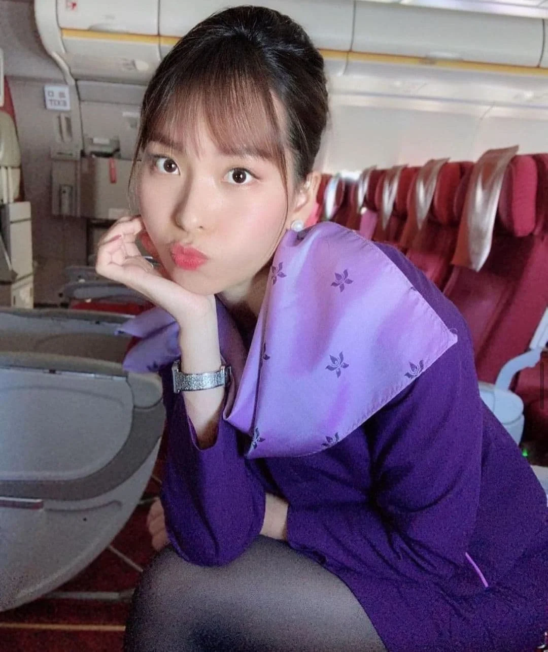 jablehk-v1-hkcabincrew-s9-094.jpg