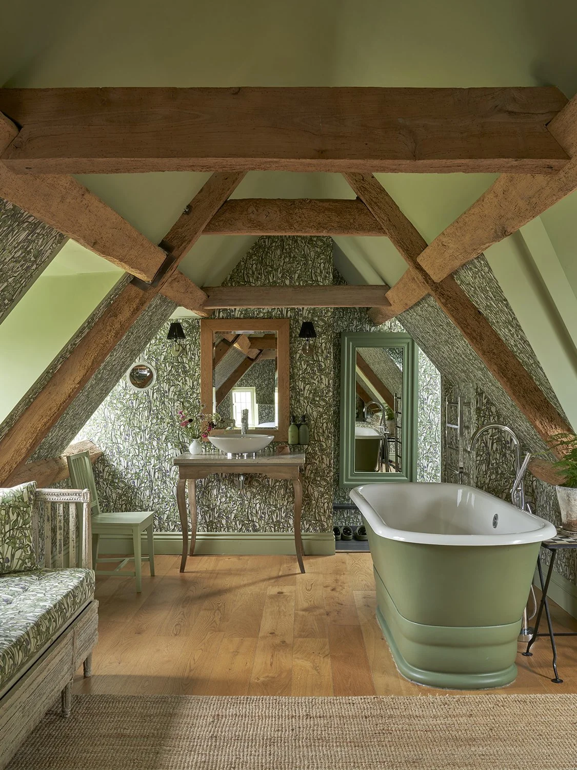 Simon Brown Rivermint Bathroom.jpg