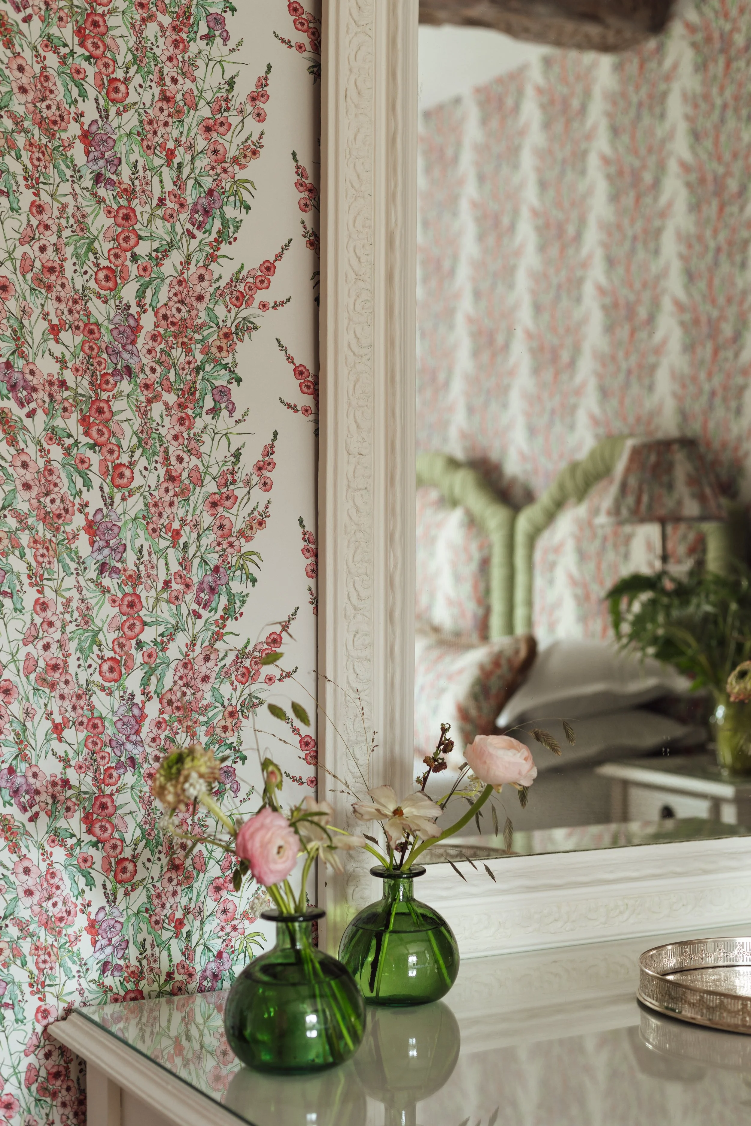 Thyme-Elegant-Sidalcea-Wallpaper-FreddieEllams.jpg