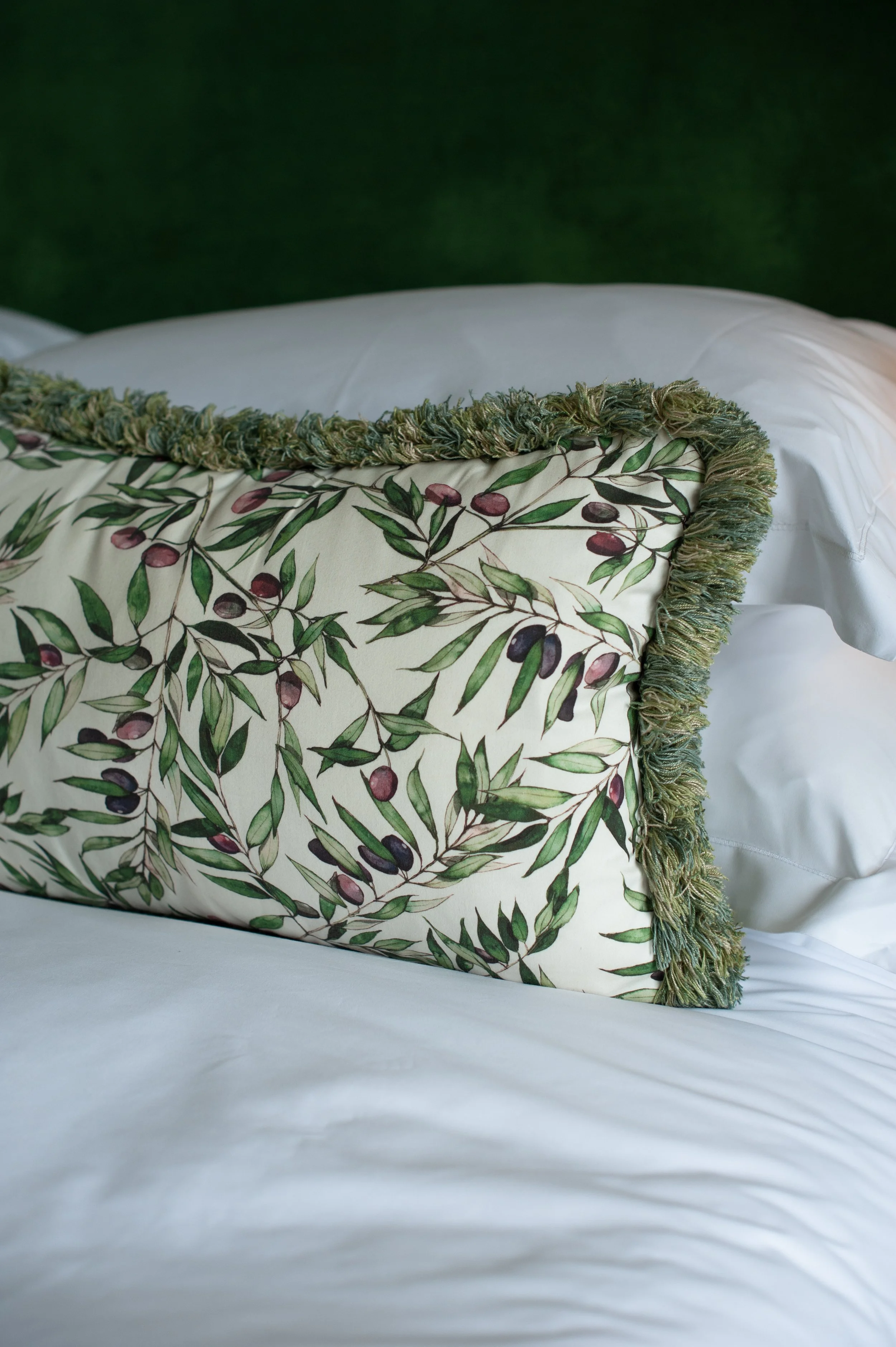 Bertioli-Olive-Wallpaper-Fabric-FreddieEllams-3.jpg