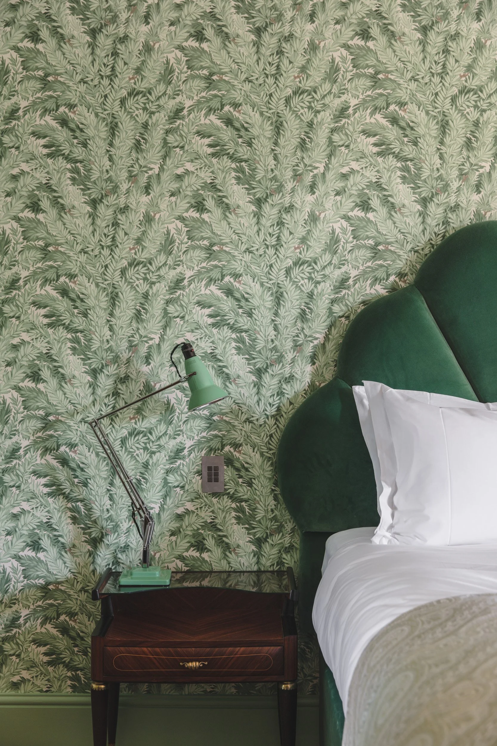 Thyme - The Lodge - Pinewood 3.jpg