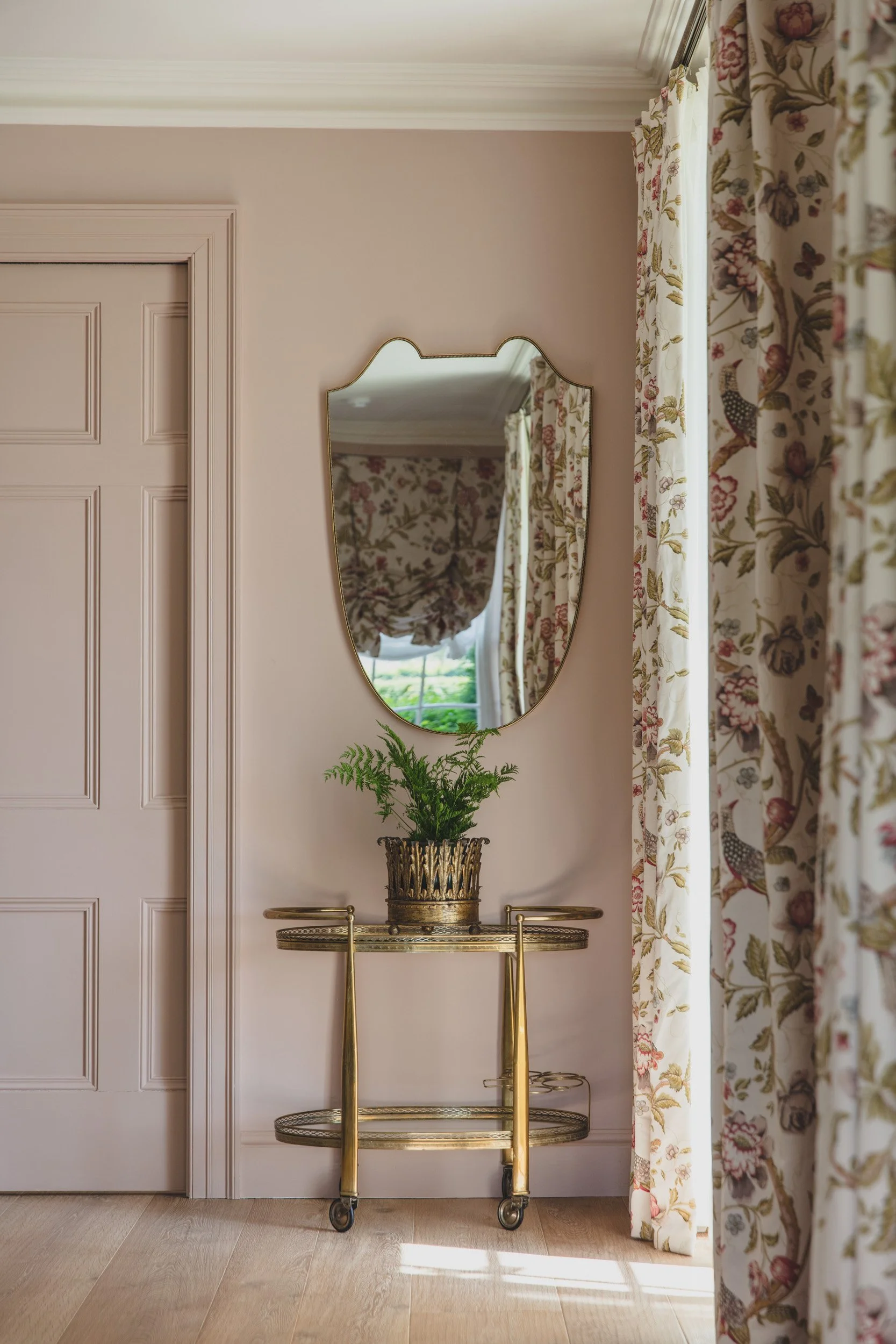 Thyme - The Lodge - English Rose  3.jpg