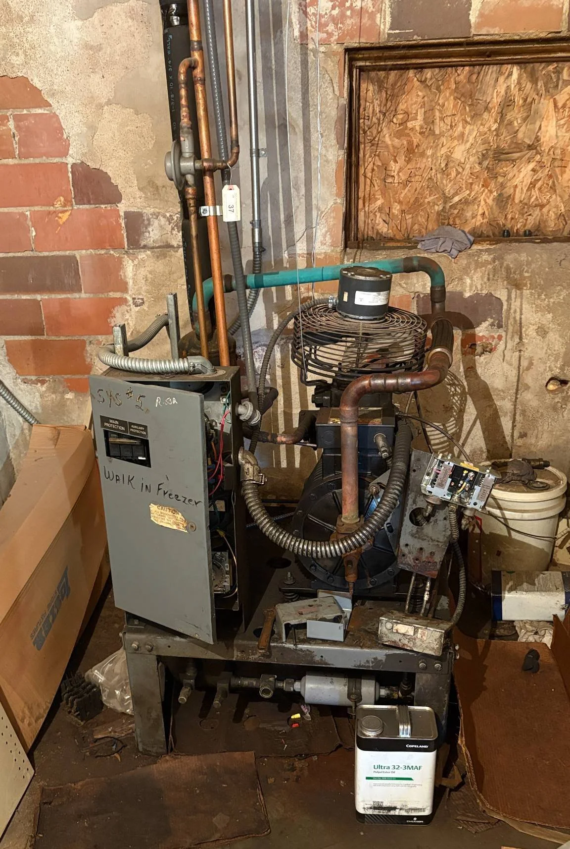 Copeland w/rooftop condenser unit - needs some work