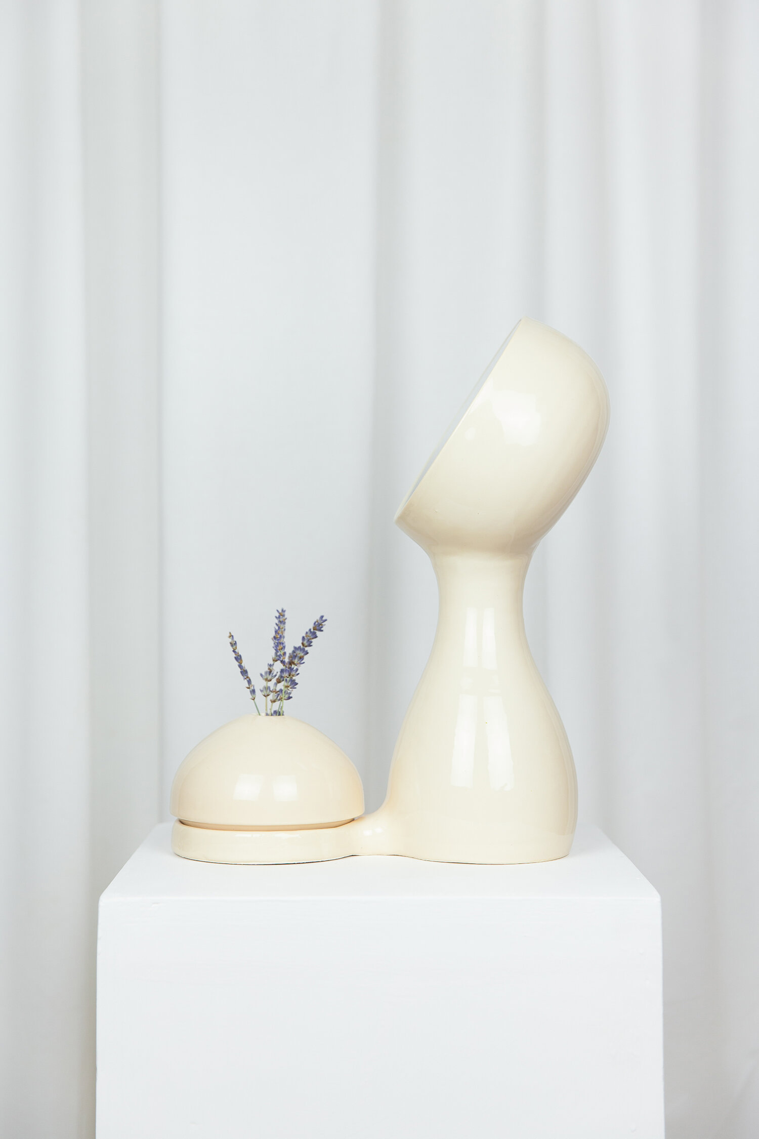 WIT_MIRROR_VASE_BEIGE_WWW.LOLAMAYERAS.COM_IG_LOLAMAYERAS_-0027-5.jpg