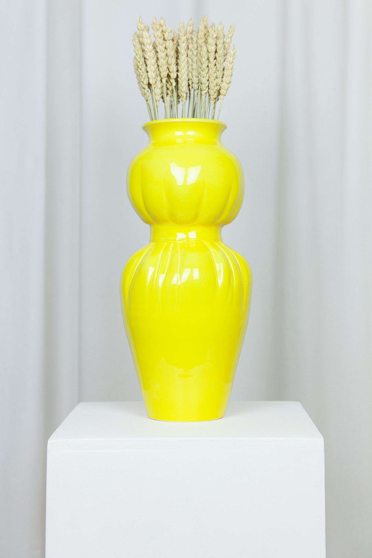 BELT_VASE_YELLOW_WWW.LOLAMAYERAS.COM_IG_@LOLAMAYERAS_-8945-2.jpg