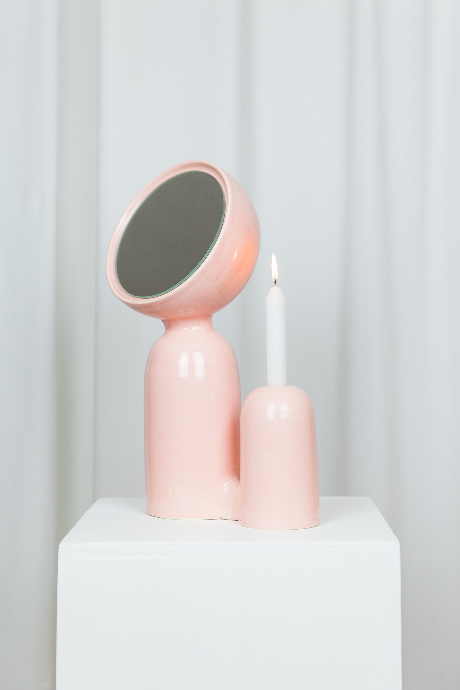 COIFFEUSE_MIRROR_CANDLESTICK_PINK_WWW.LOLAMAYERAS.COM_IG_@LOLAMAYERAS_-9209-2.jpg