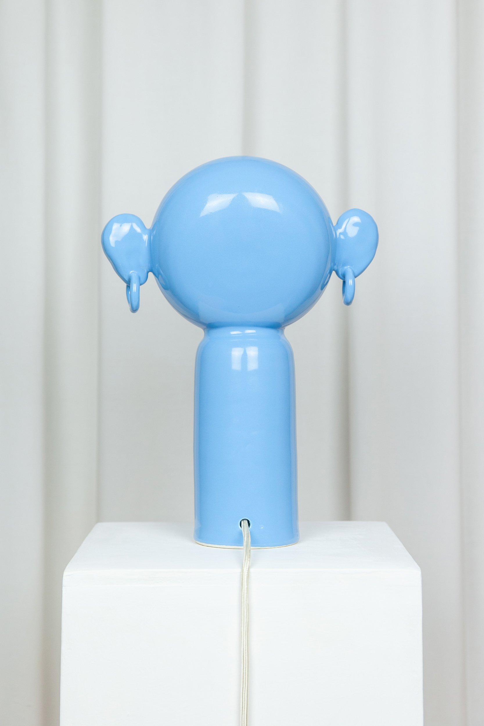 EARS_VASE_BLUE_WWW.LOLAMAYERAS.COM_IG_@LOLAMAYERAS_-150_web.jpg