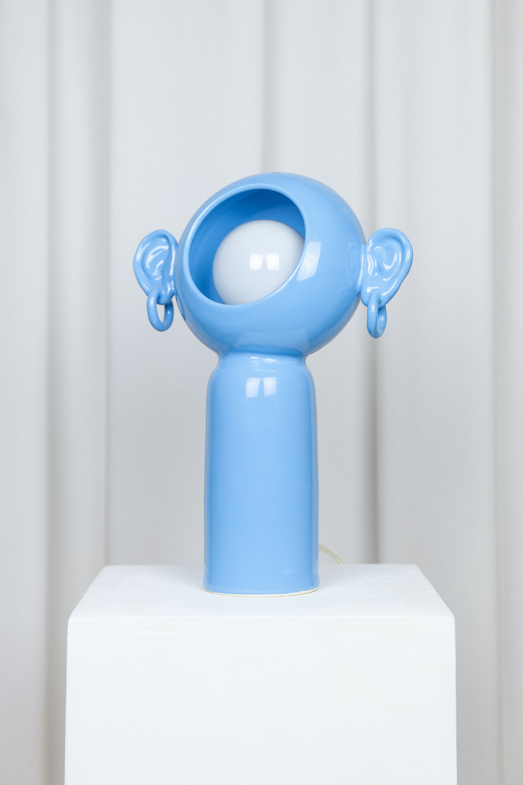 EARS_VASE_BLUE_WWW.LOLAMAYERAS.COM_IG_@LOLAMAYERAS_-145_web.jpg