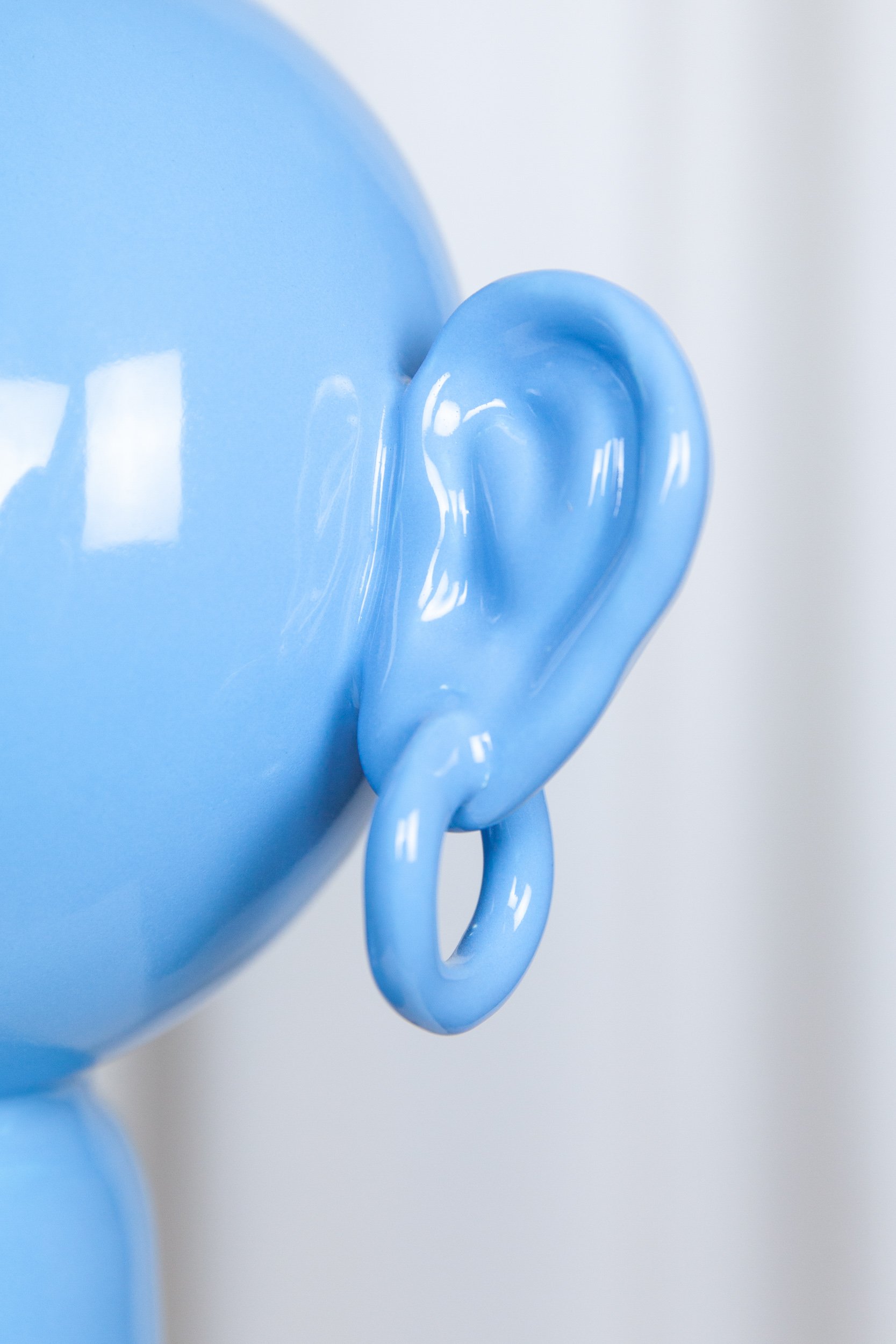 EARS_VASE_BLUE_WWW.LOLAMAYERAS.COM_IG_@LOLAMAYERAS_-IMG_2038_web.jpg