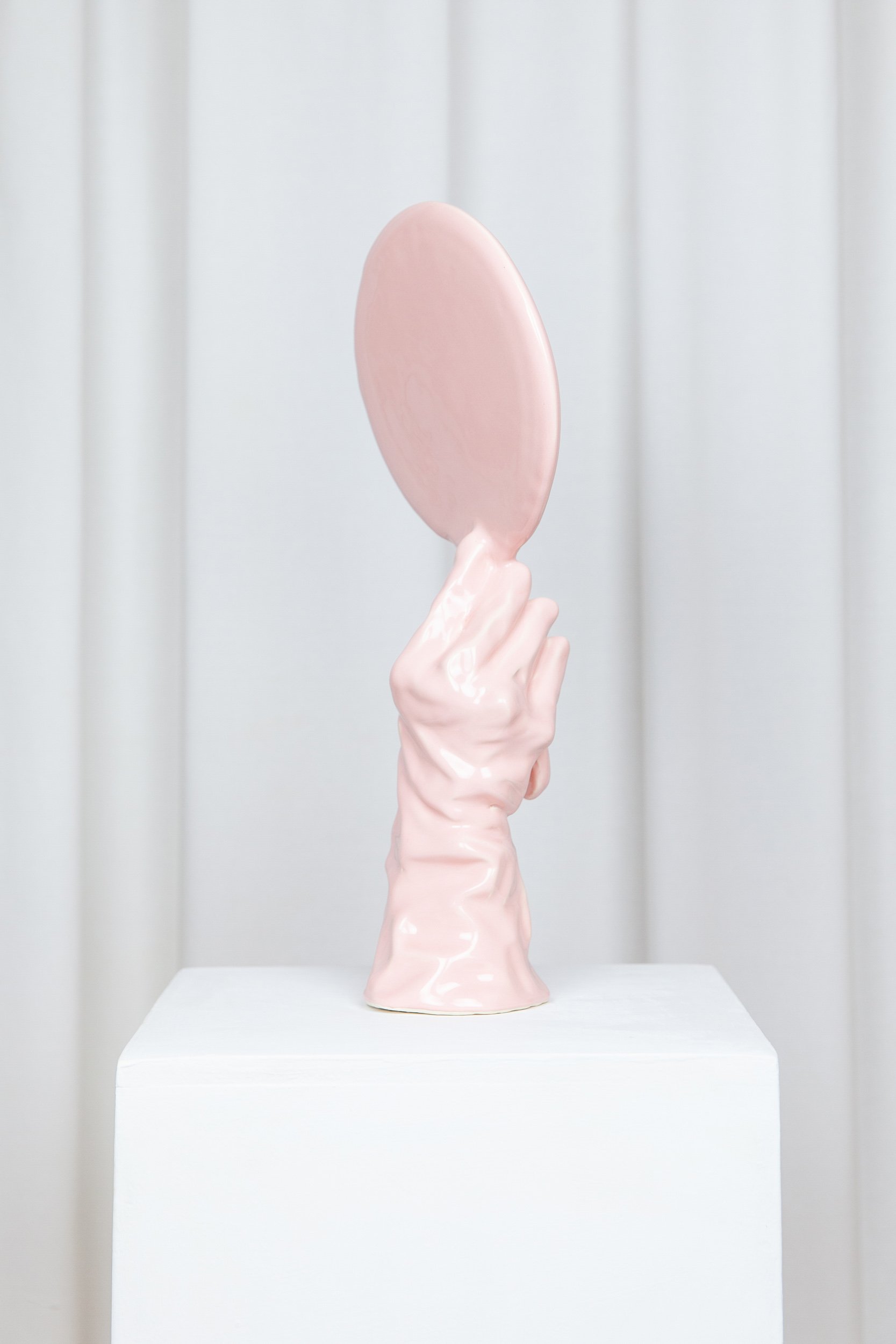 GLOVY_MIRROR_PINK_WWW.LOLAMAYERAS.COM_IG_@LOLAMAYERAS_-174_web.jpg