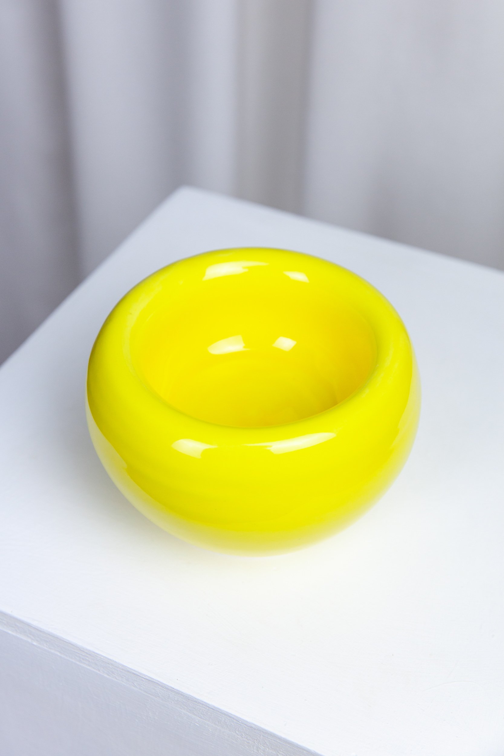 PUFFY_BOWL_YELLOW_WWW.LOLAMAYERAS.COM_IG_@LOLAMAYERAS_-IMG_2172_web.jpg