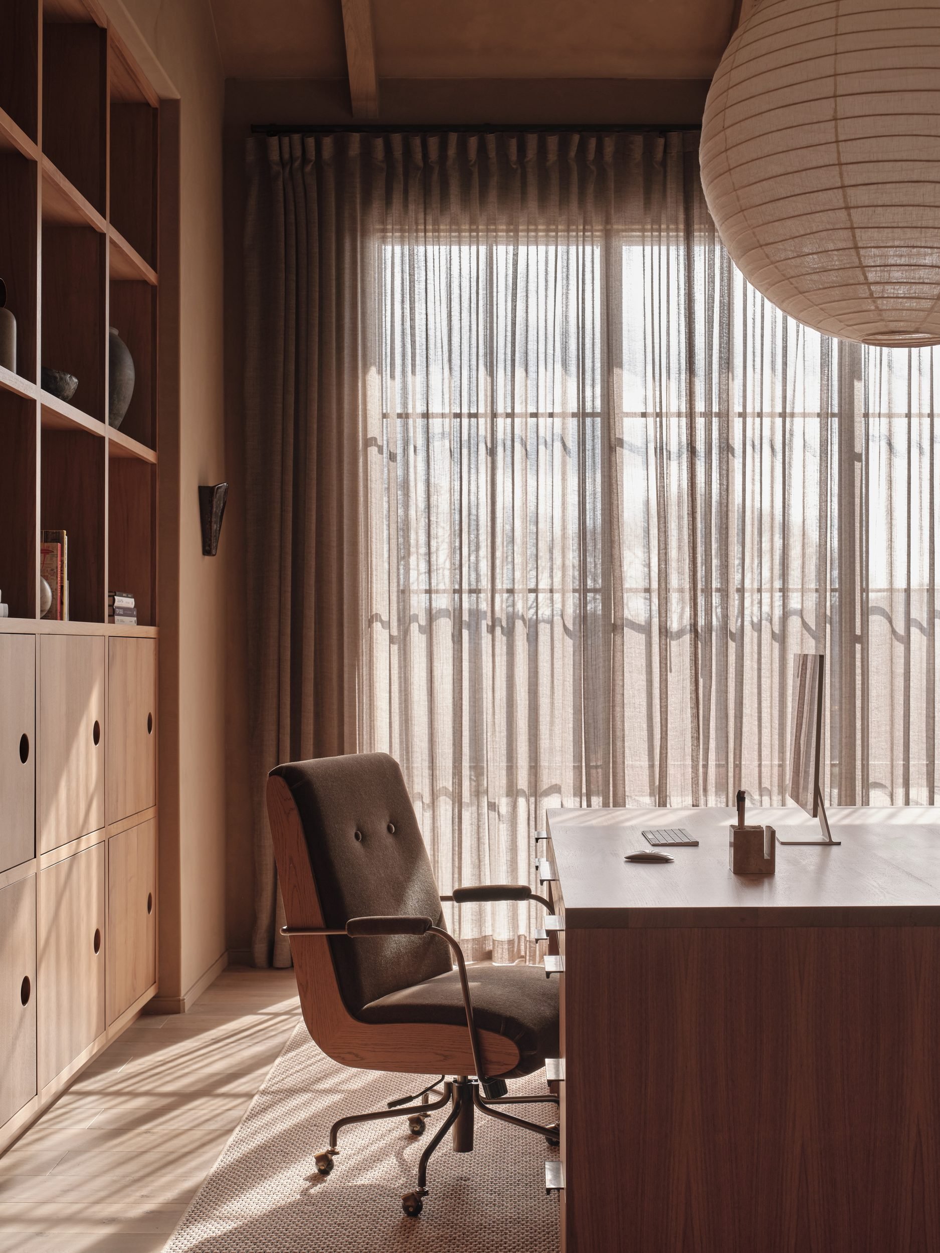 april-tomlin-interiors-compelling-restraint-home-office.jpg