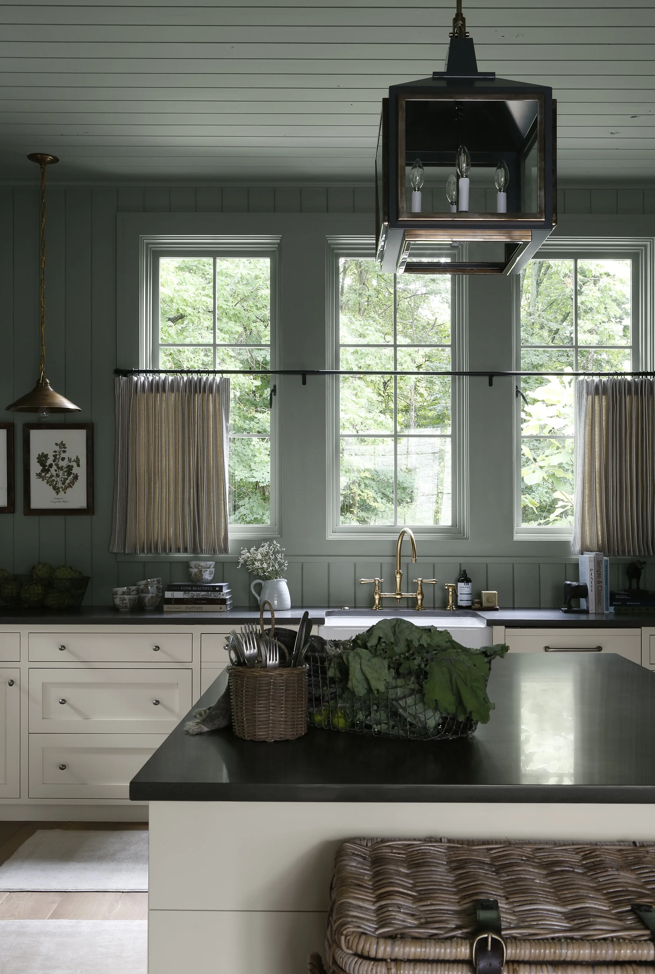 SOUTHERN CHARM — april tomlin interiors