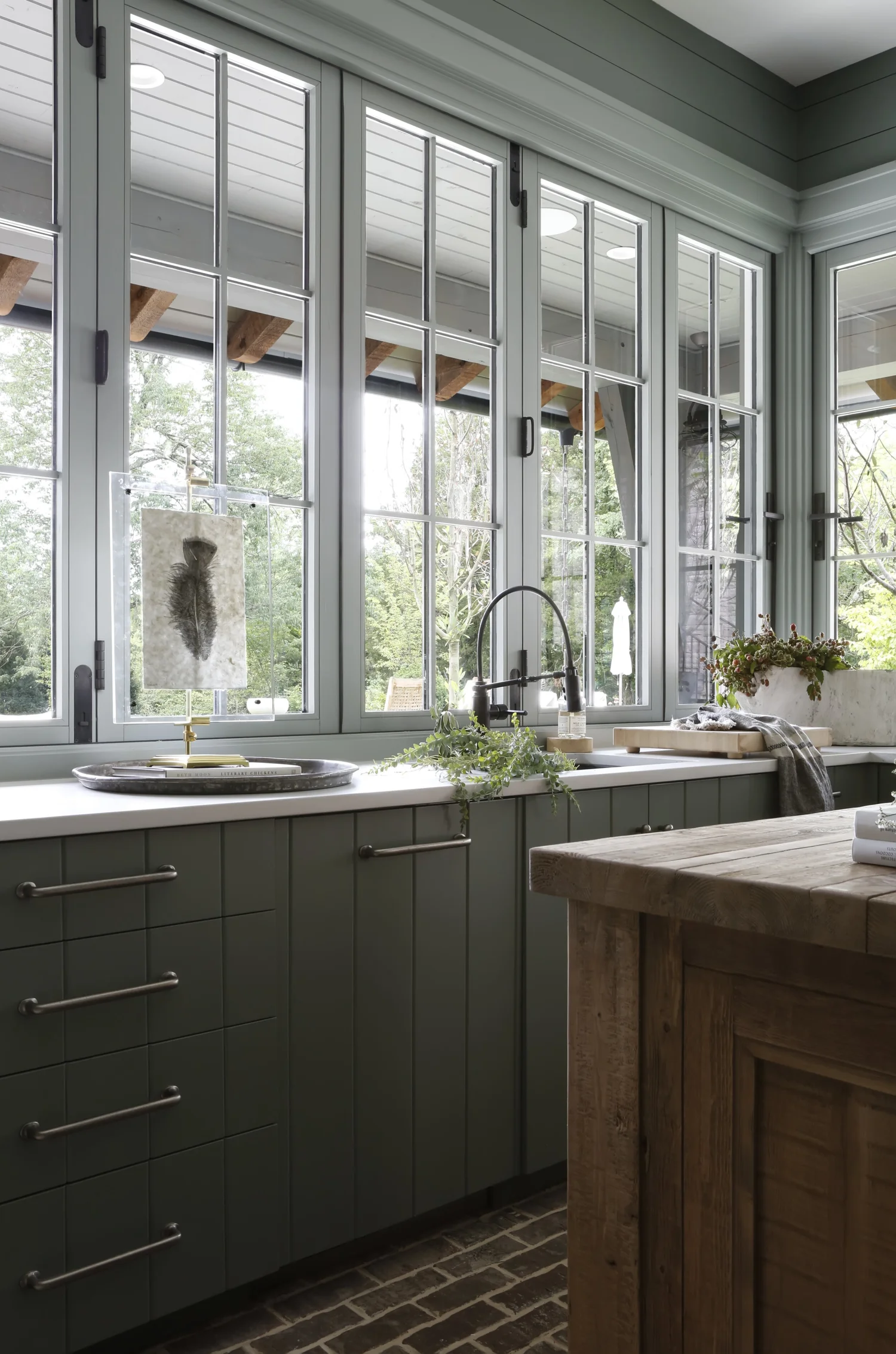 SOUTHERN CHARM — april tomlin interiors