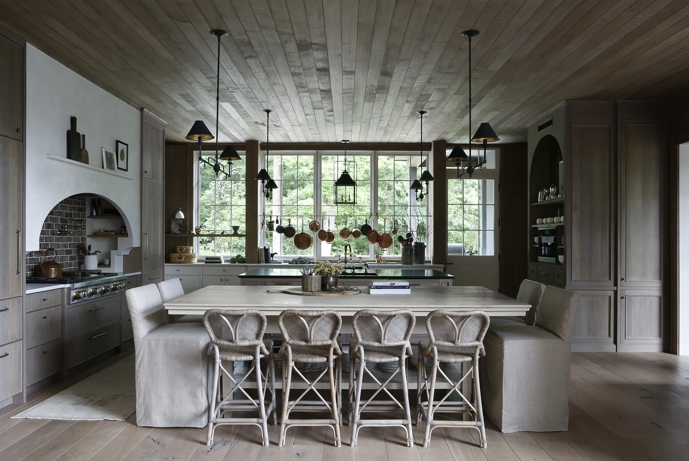 SOUTHERN CHARM — april tomlin interiors