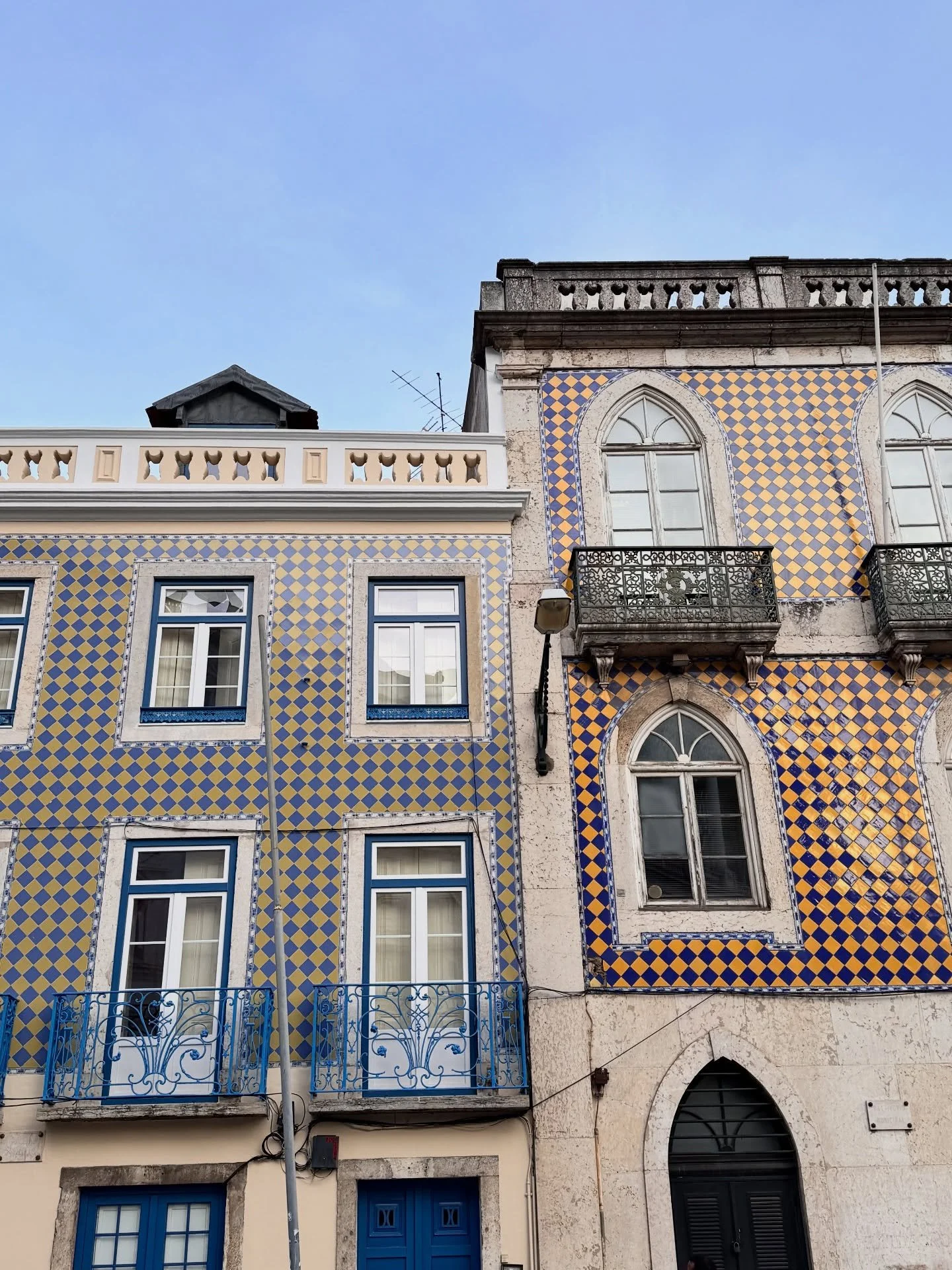 December in Lisbon feels so right 💛

_____

#nomadiclife #nomadlifestyle #lisboa #lisbon