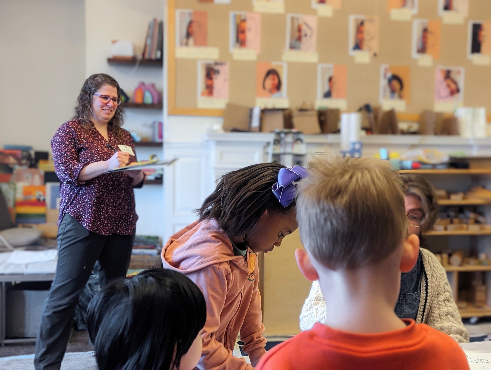 Discover Advent's Educator Visits! 📚 Educators near and far gather to learn how to innovate their programs. This week, @hampsteadacademy and @thecroftschool witnessed our Reggio Emilia approach firsthand. Interested in scheduling a visit? Click the 
