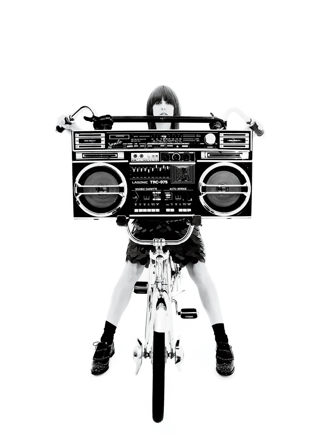 Retro Hi-Fi Girl Friday 