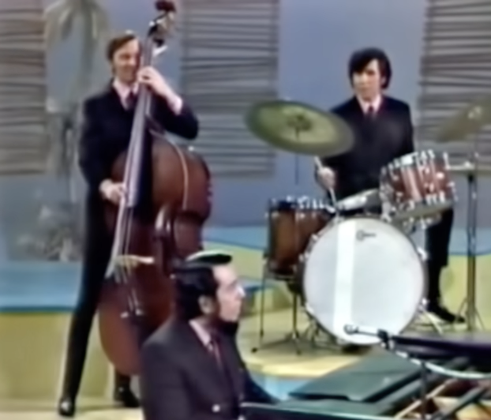 Sergio Mendes &amp; Brasil 66 - Mas que nada