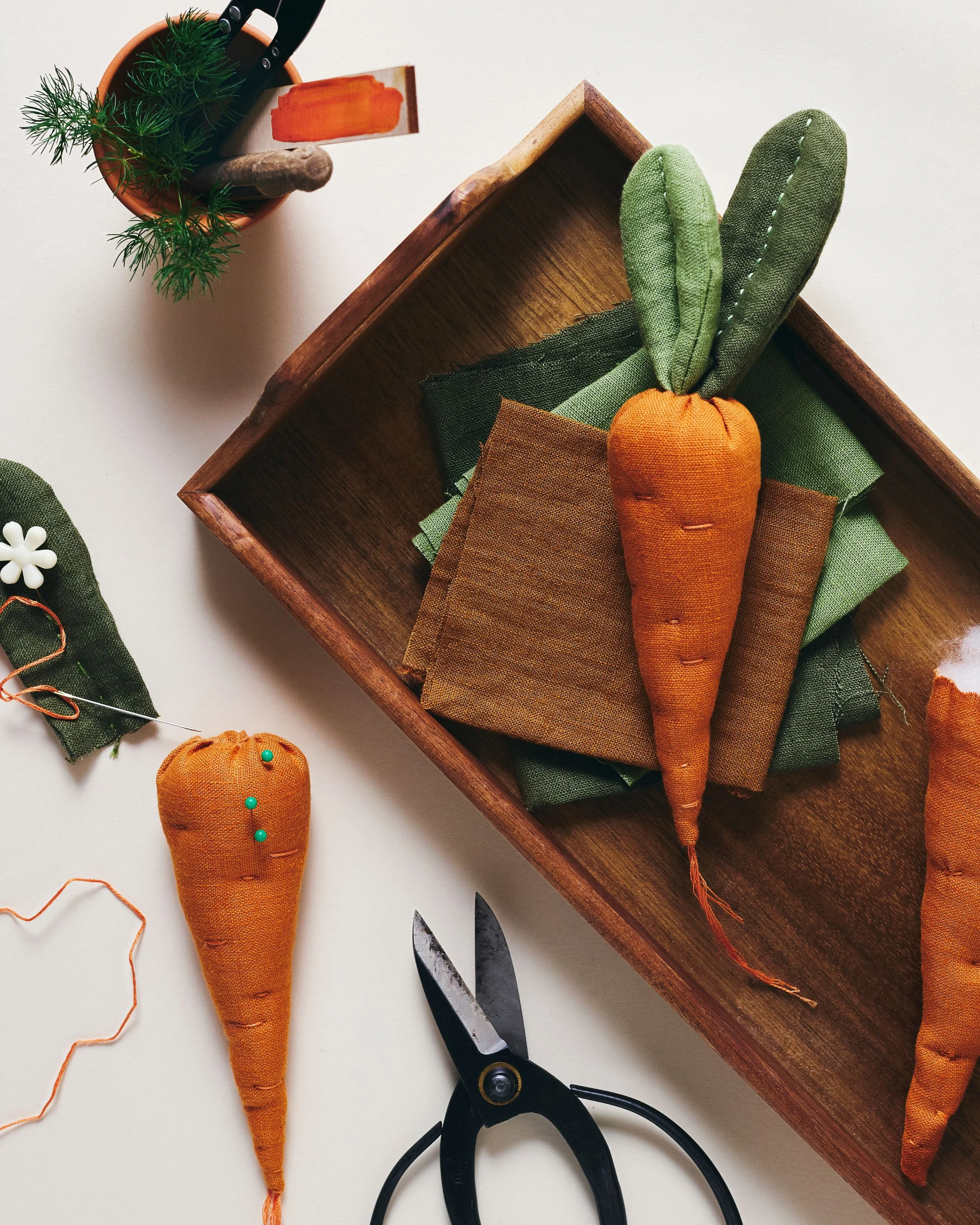 JoMalone_Brit-Veggies_Bag-Charms_05.jpg