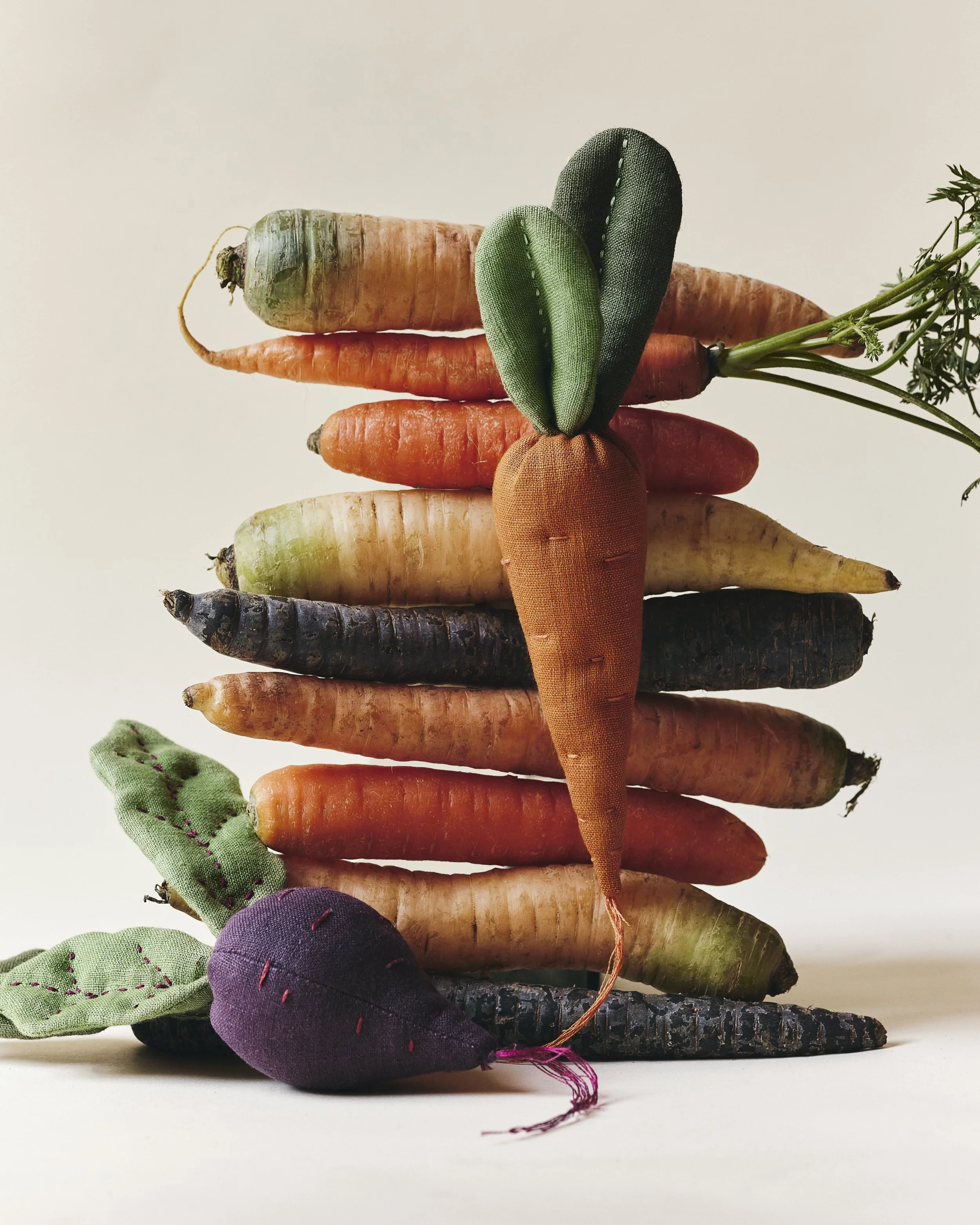 JoMalone_Brit-Veggies_Bag-Charms_03_JessicaGriffiths.jpg