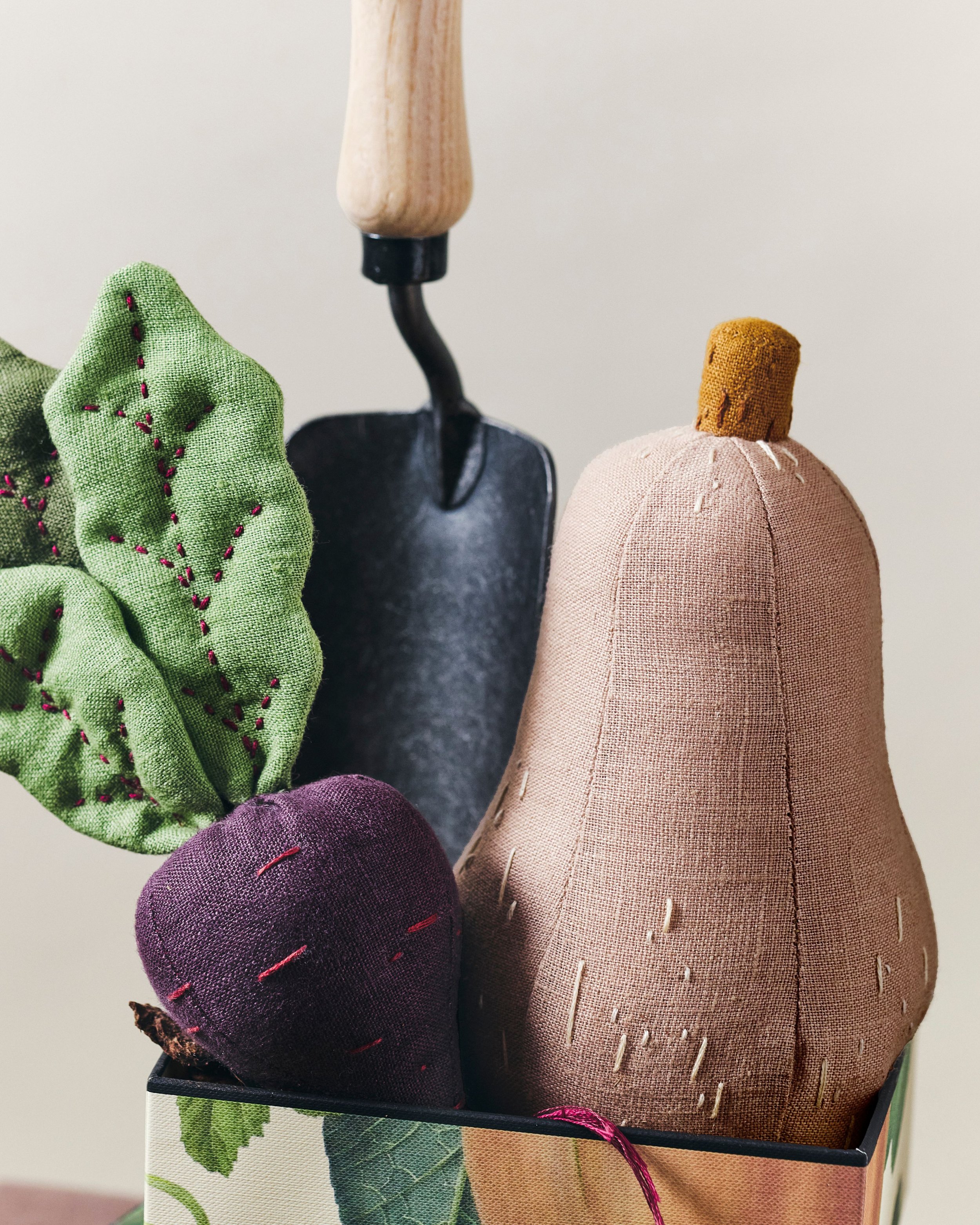 JoMalone_Brit-Veggies_Bag-Charms_08.jpg