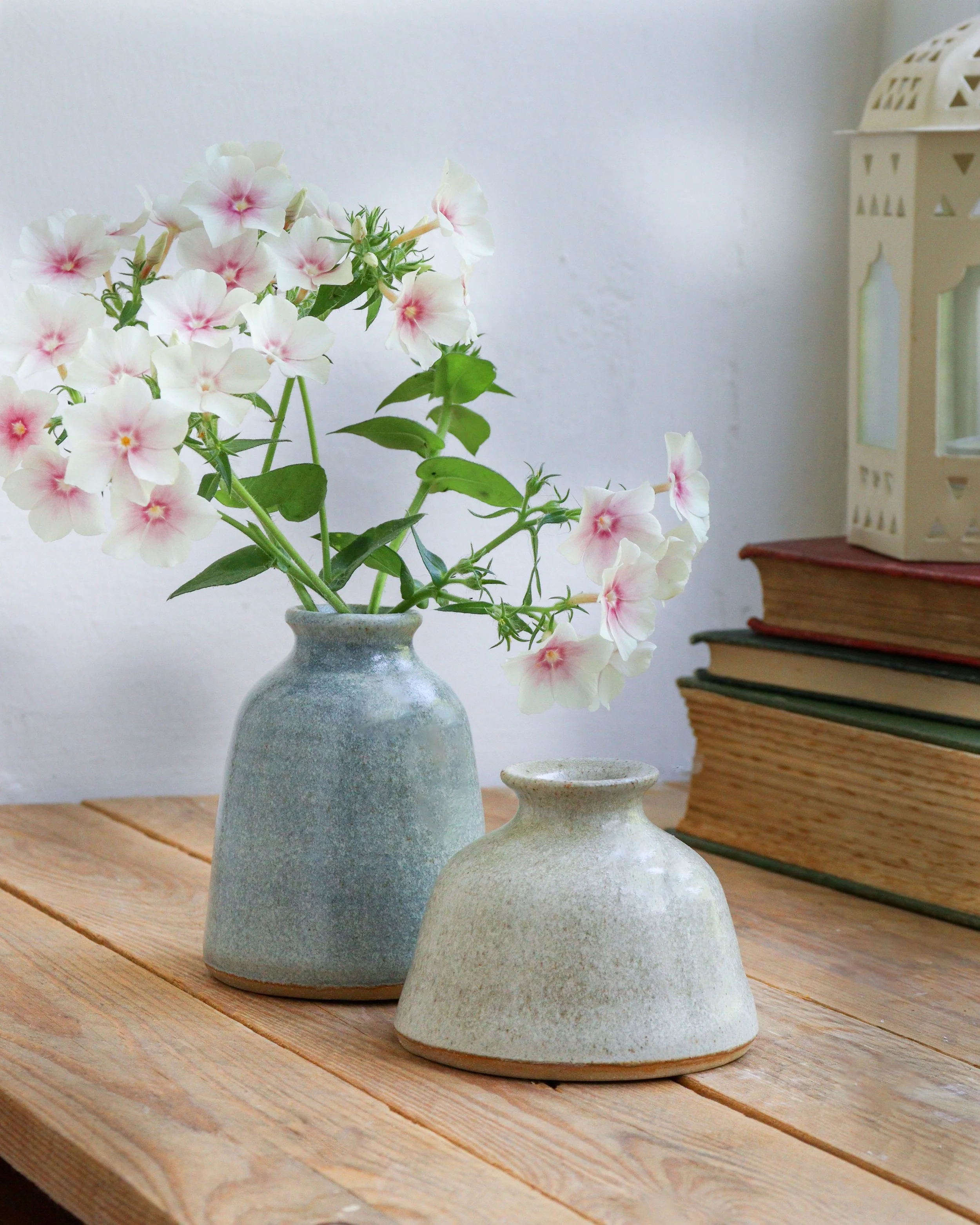 Stem Vase in Shades