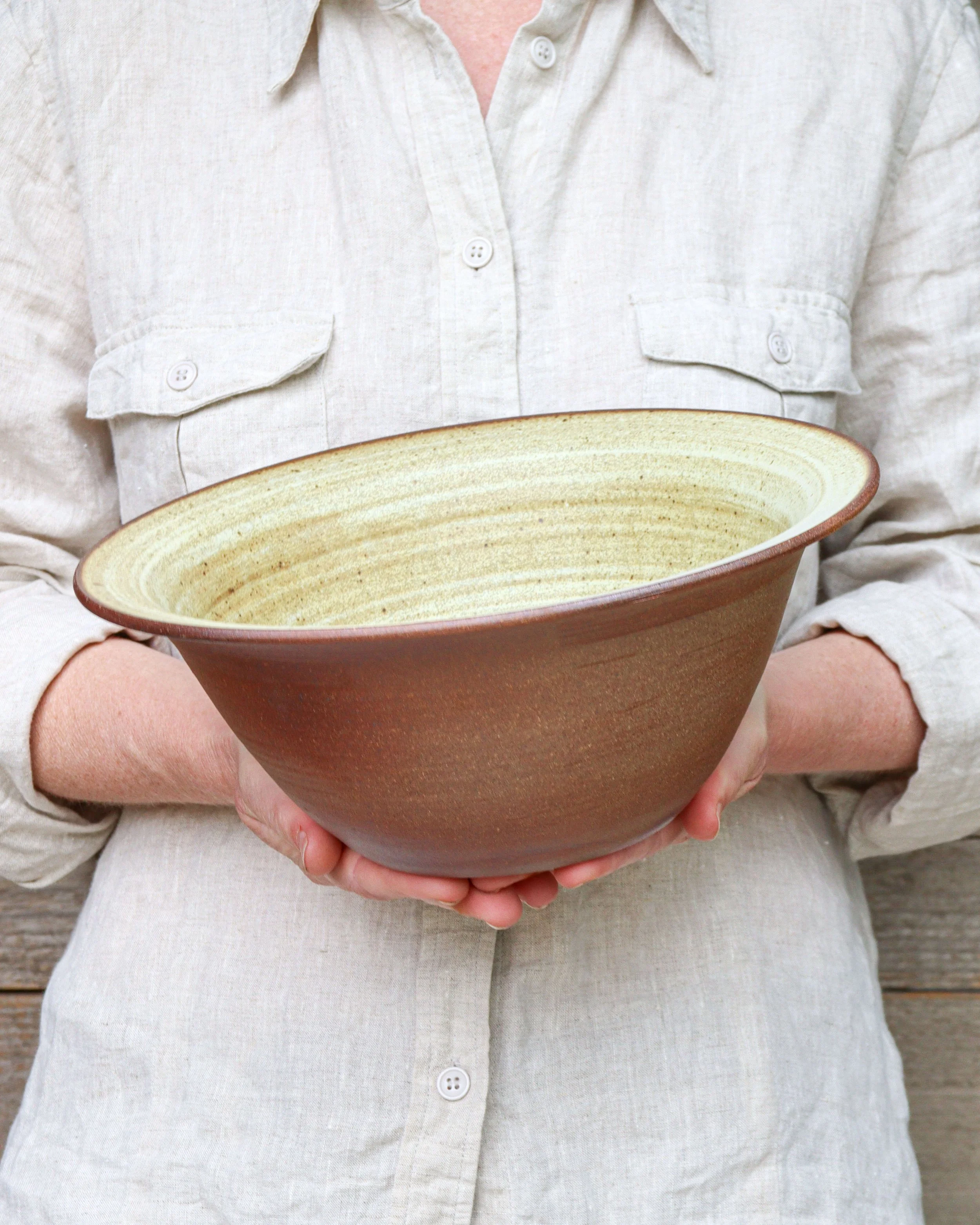 Large Salad Bowl in Lichen No. 1