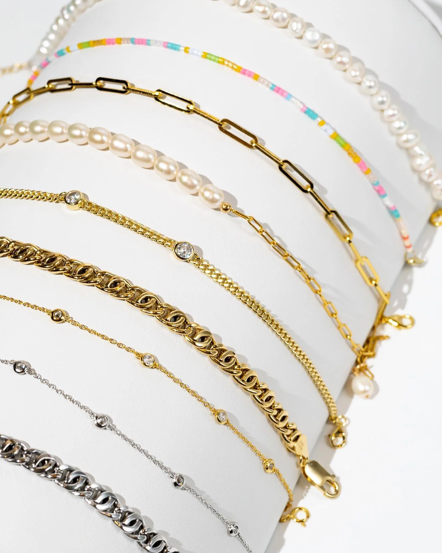 Anklet season just got a lot better❤️&zwj;🔥 shop all NEW anklets on shopsarafinajewelry.com