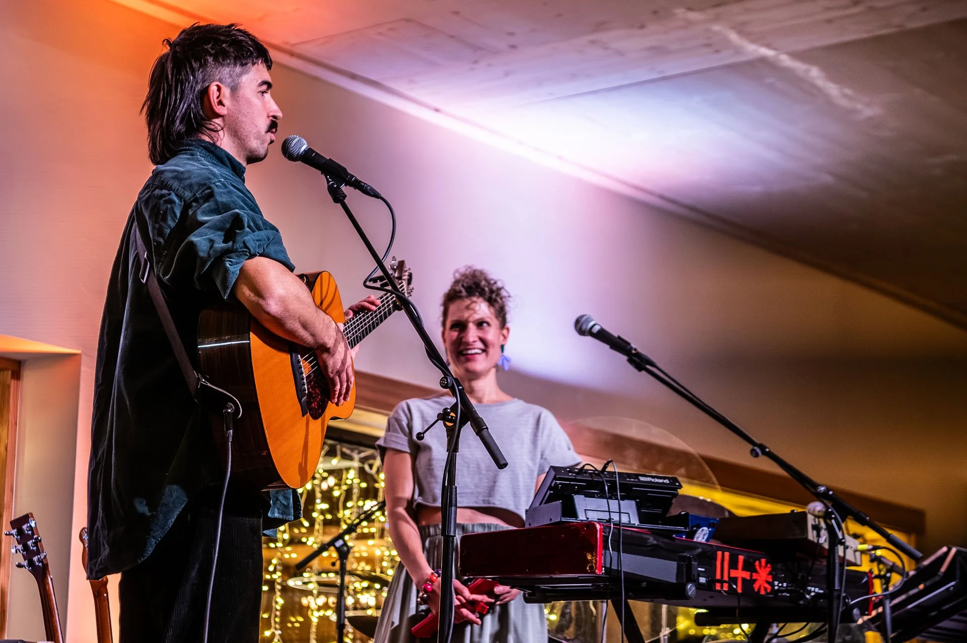 20251212_205 Songbirdfestival Two and the sun.jpg