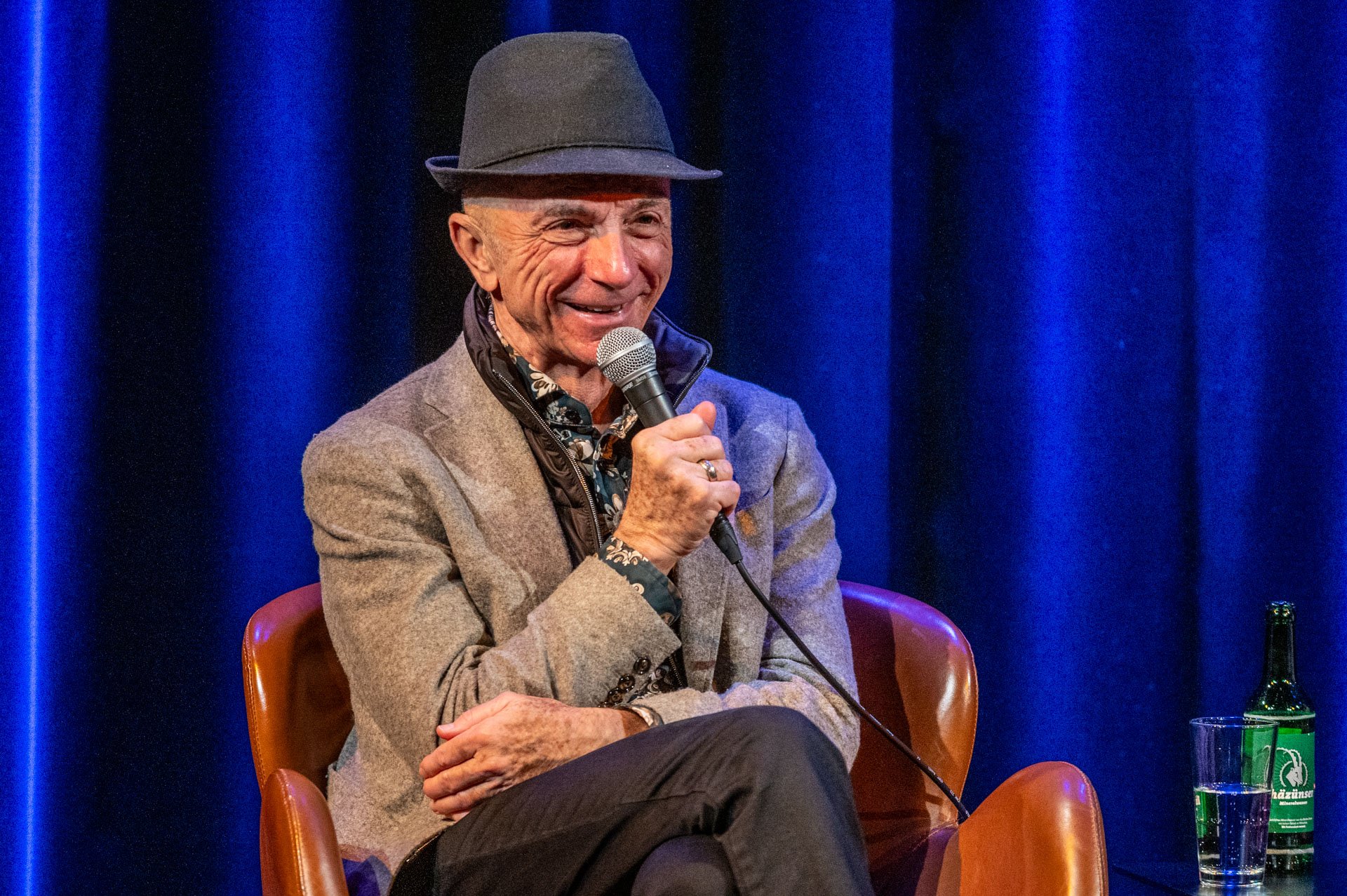 20251211_212 Songbird Kulturplatz.jpg