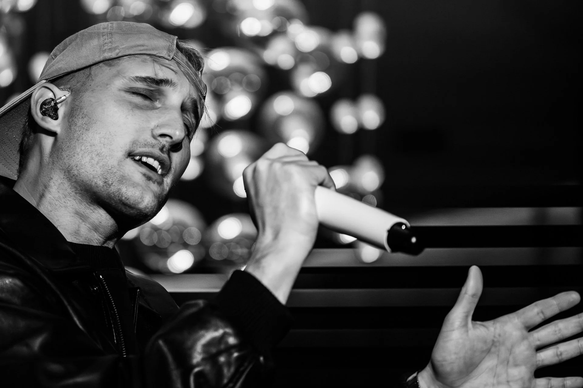 20251206_101 Songbird DomSweden.JPG