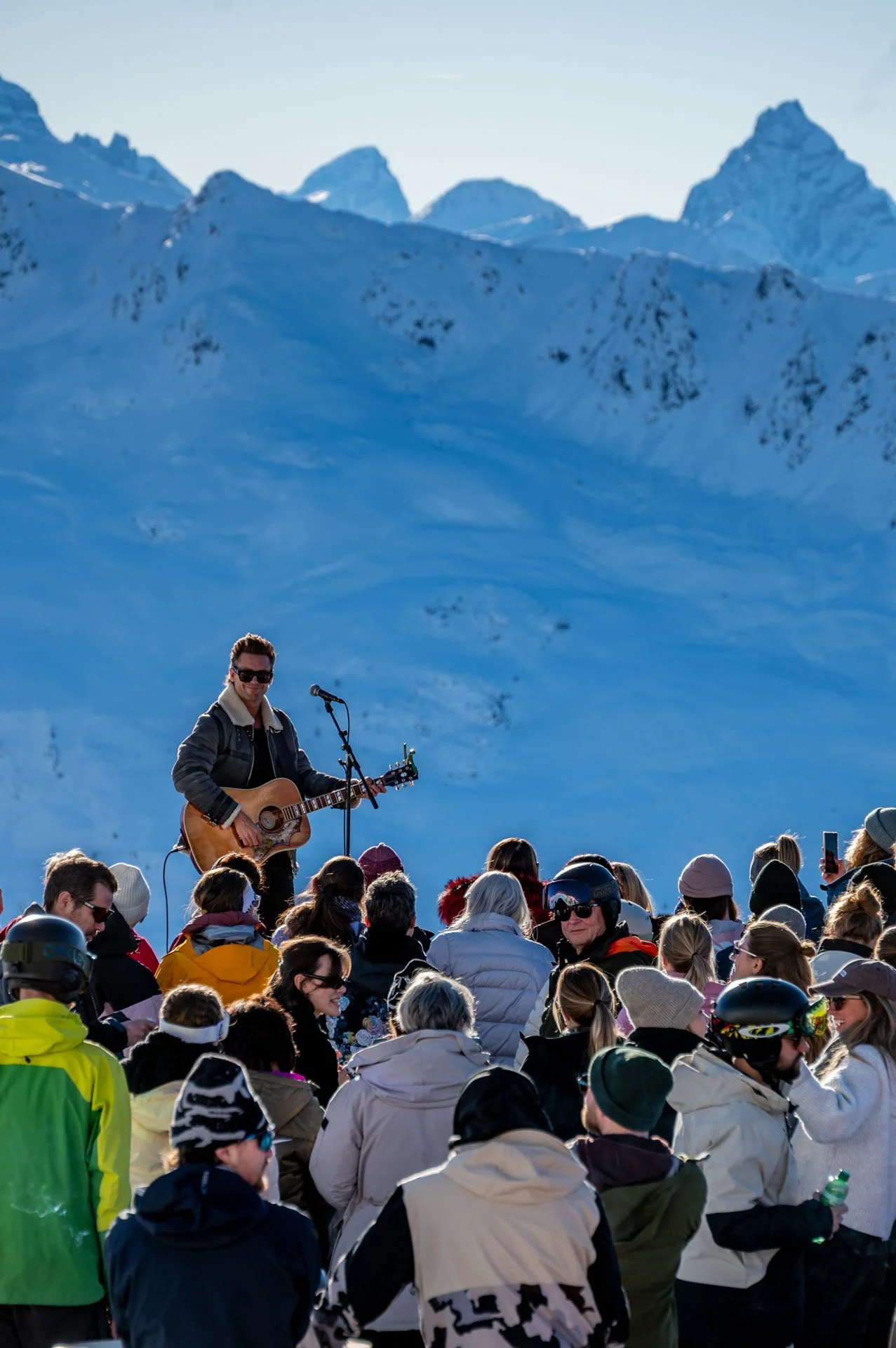 20251214_108 Songbirdfestival  Bastian Baker Jatz.jpg
