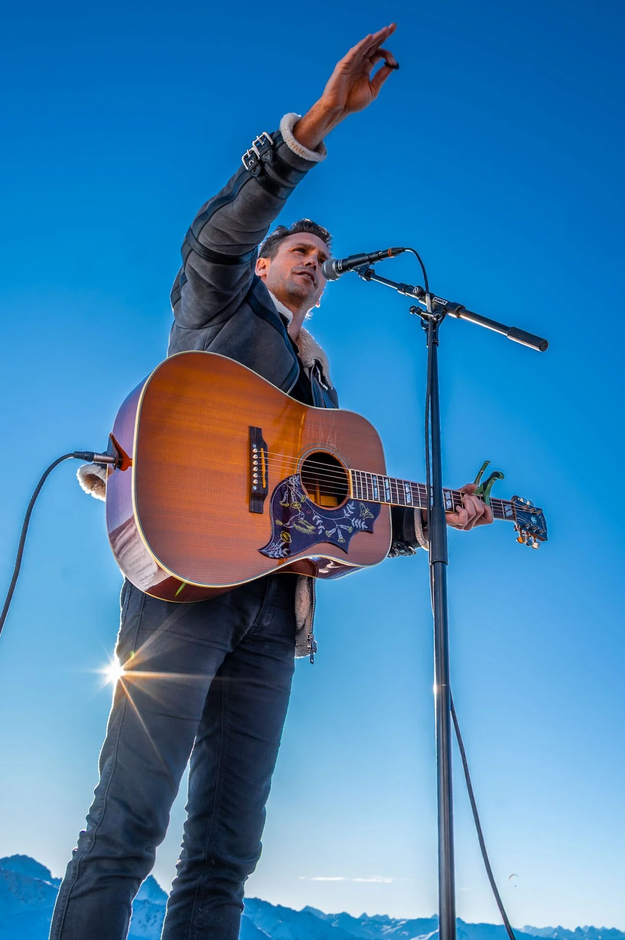 20251214_139 Songbirdfestival  Bastian Baker Jatz.jpg