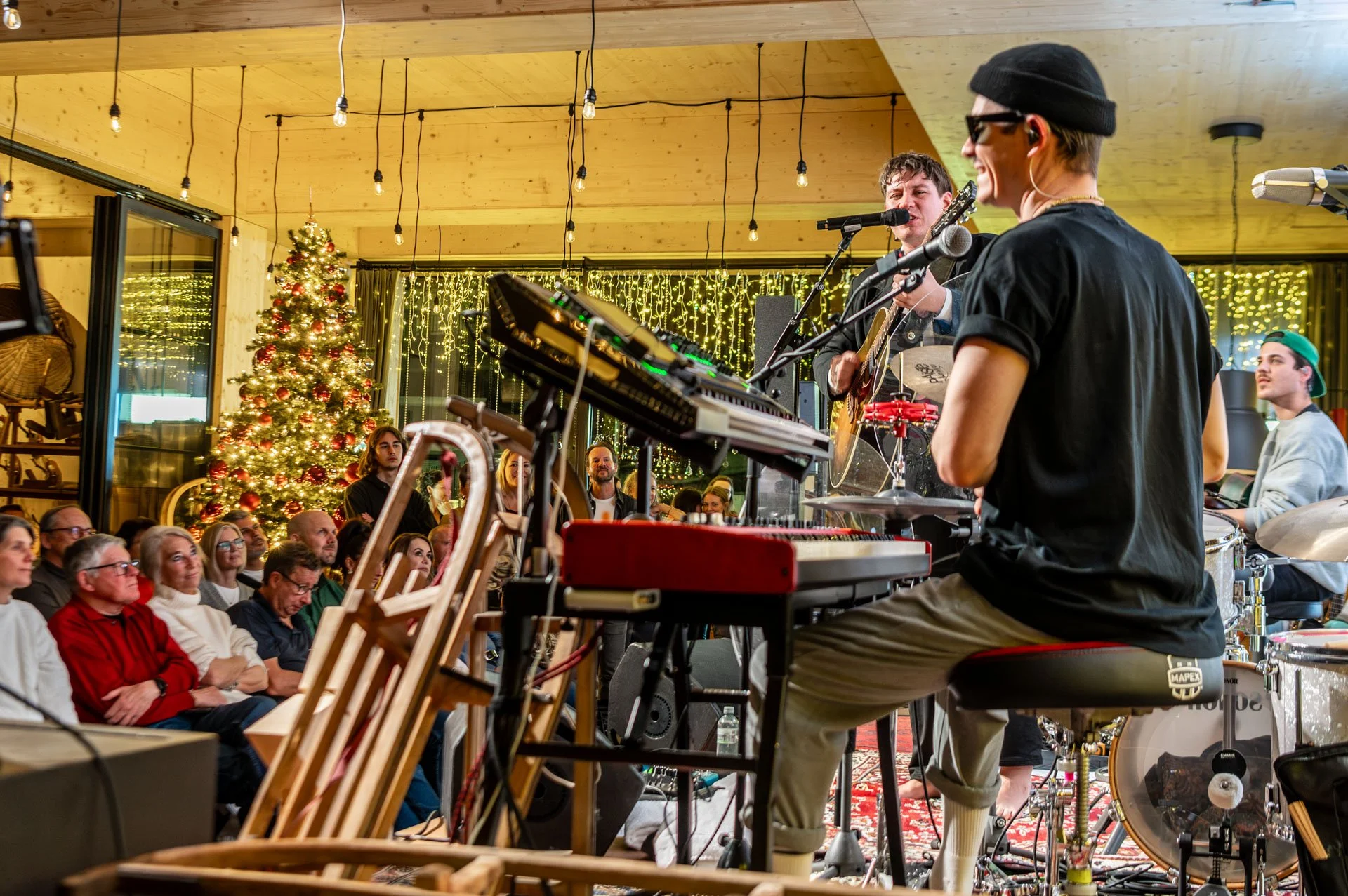 20251212_120 Songbirdfestival Marius Baer.jpg