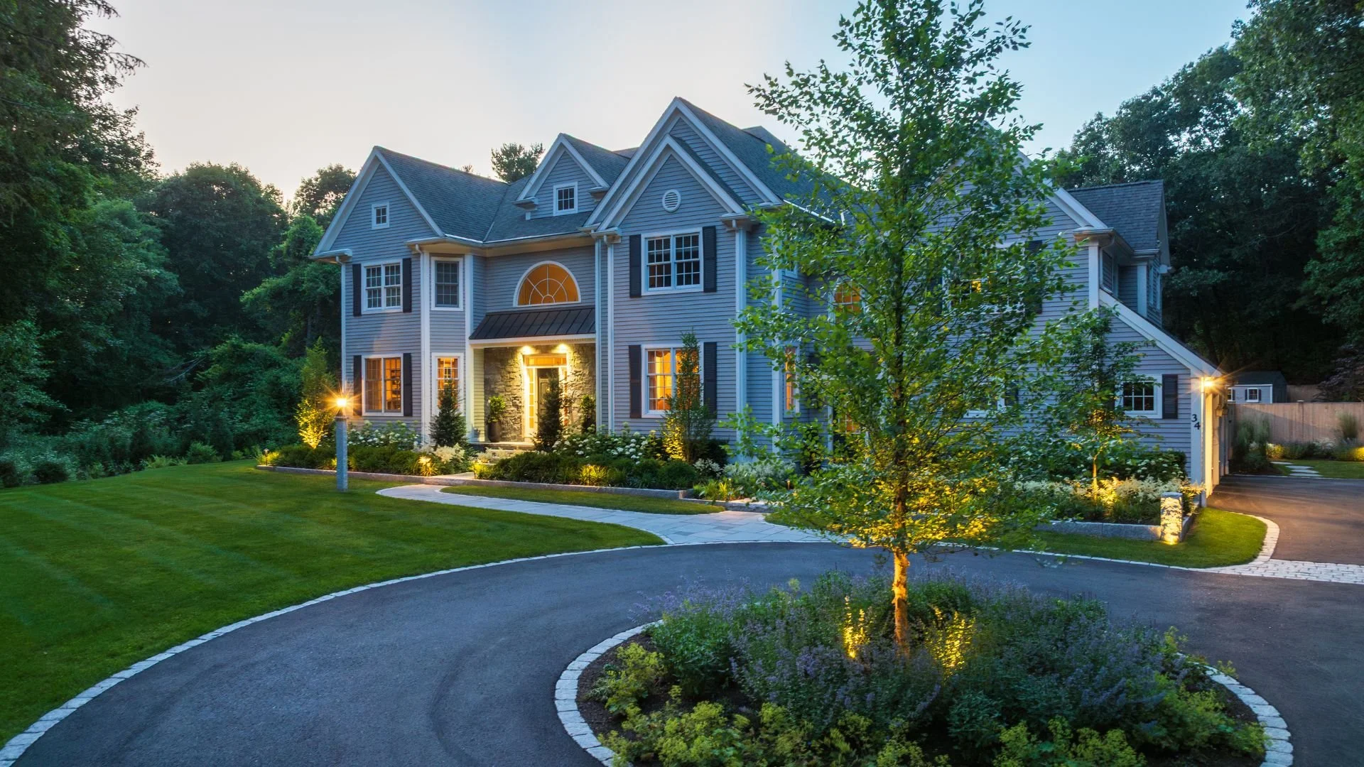 The Curb Appeal of Your Landscape Brand