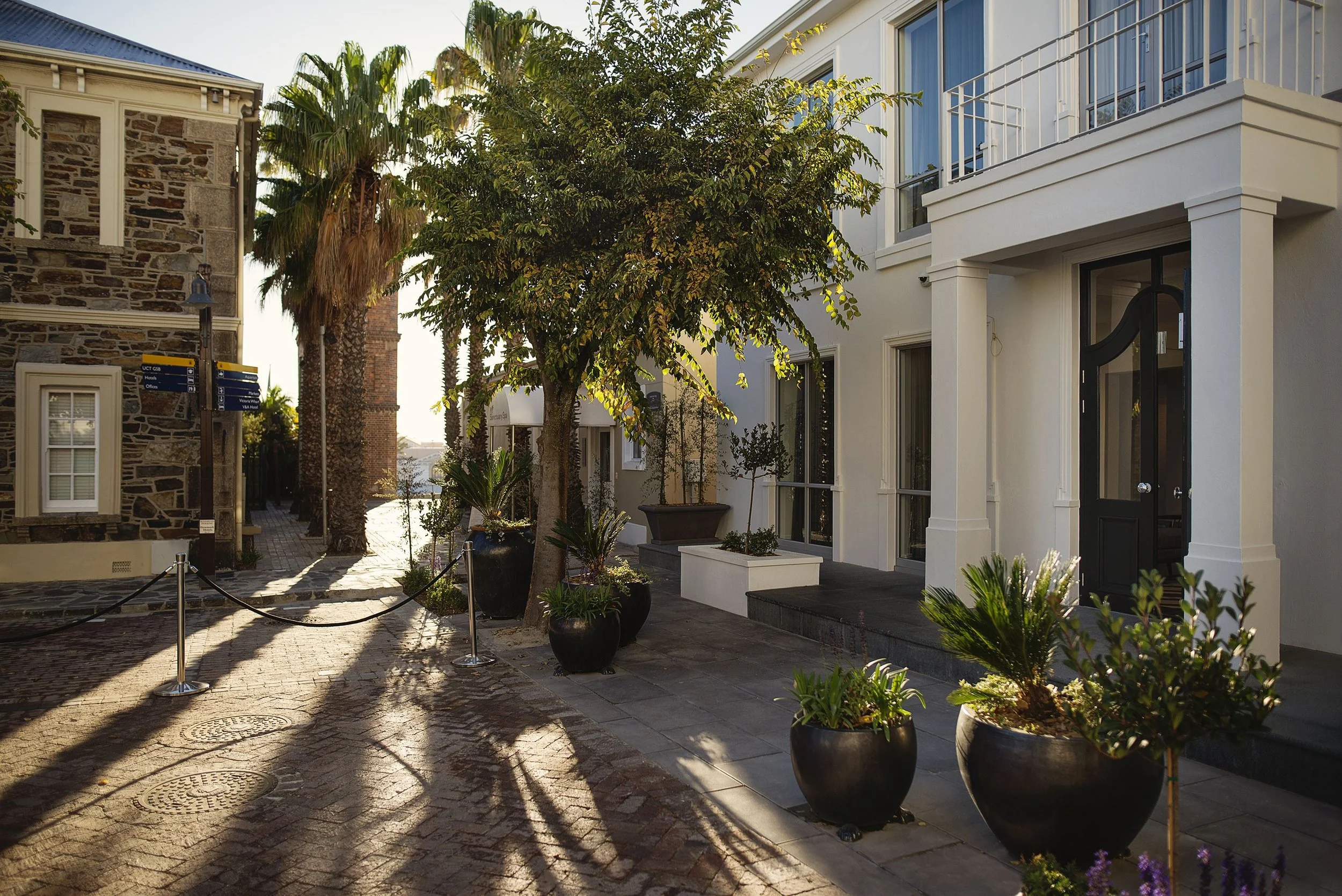 #14. Queen Victoria Hotel