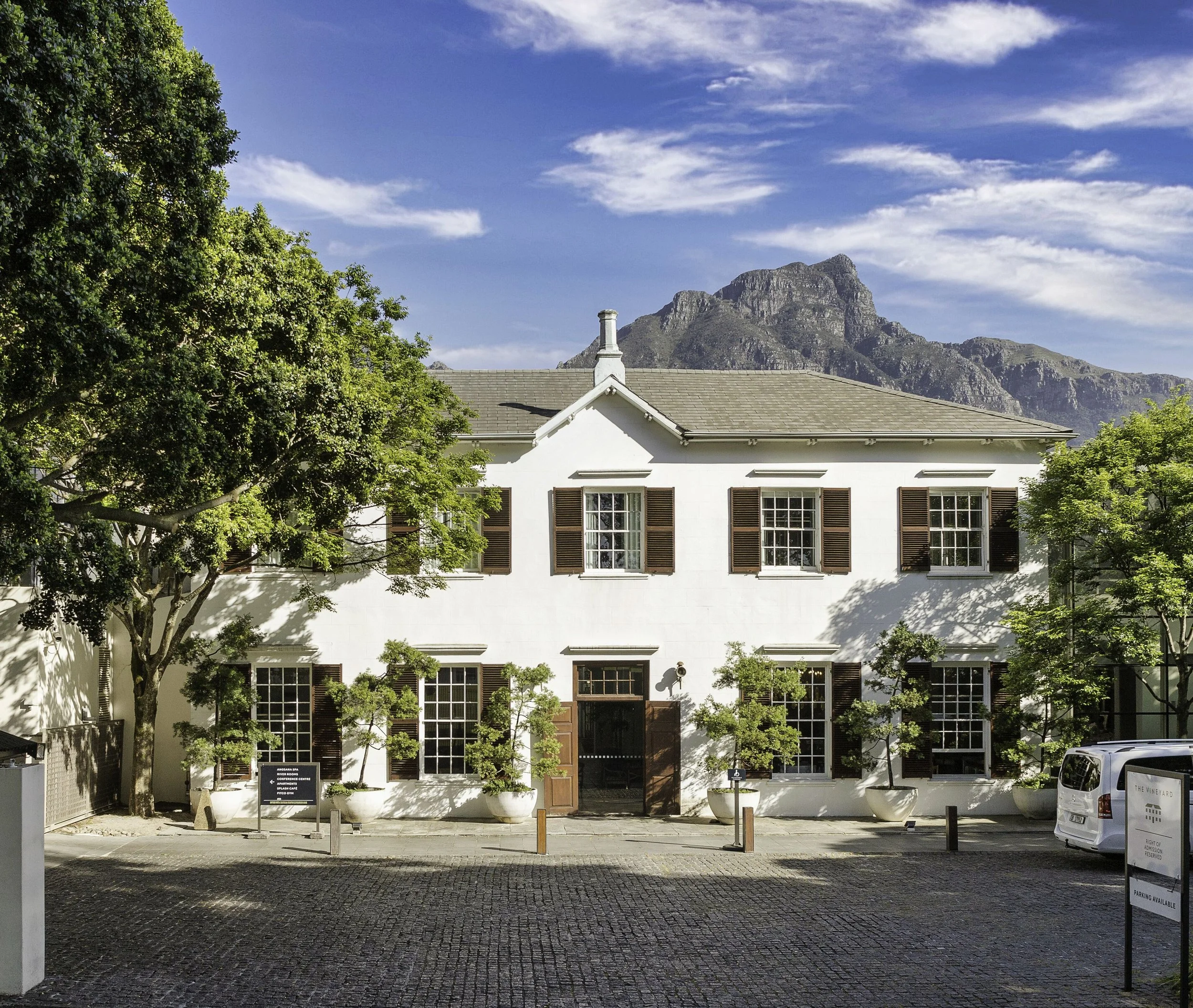 #15. Vineyard Hotel