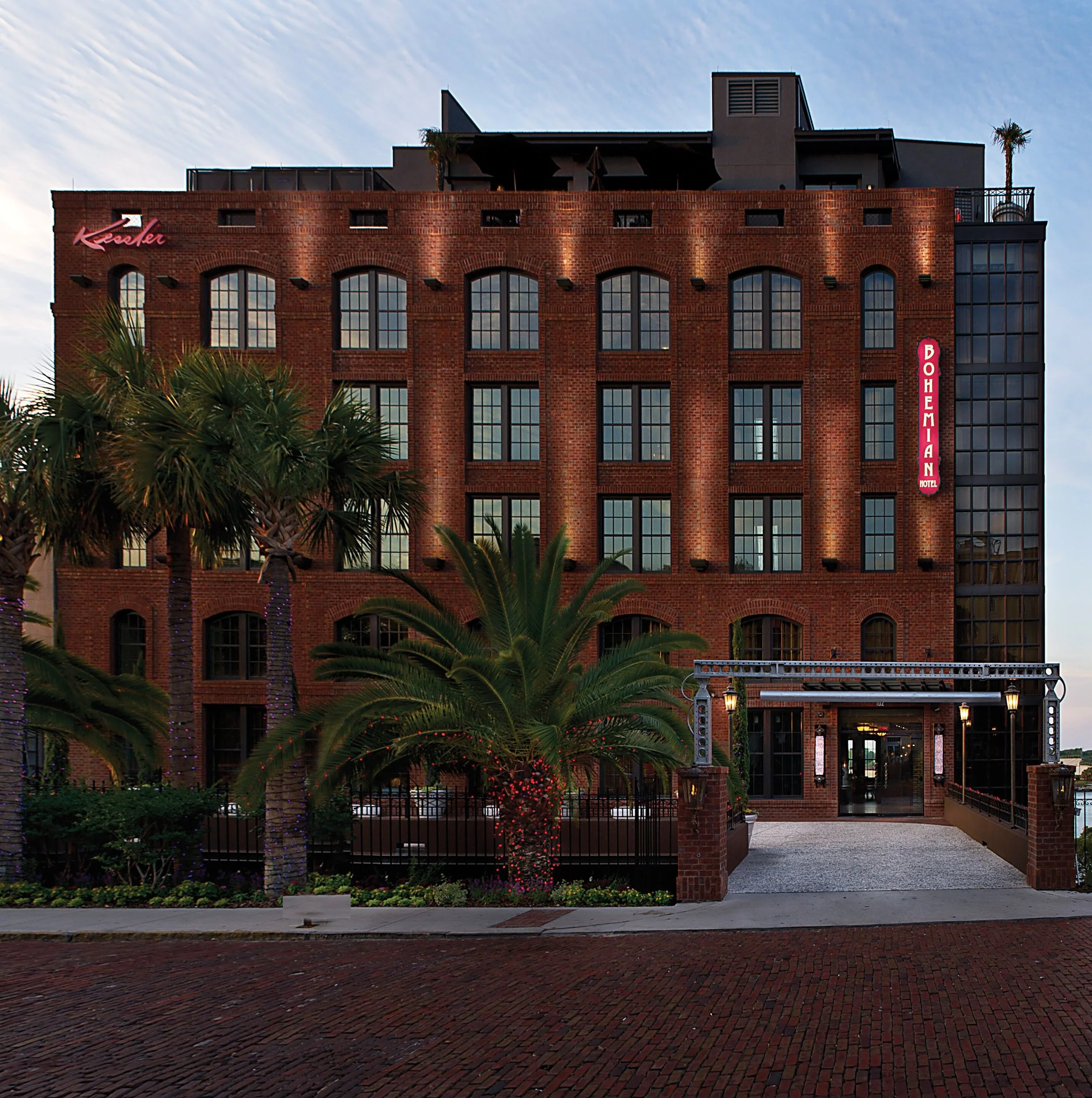 #6. ANDAZ SAVANNAH, BY HYATT 