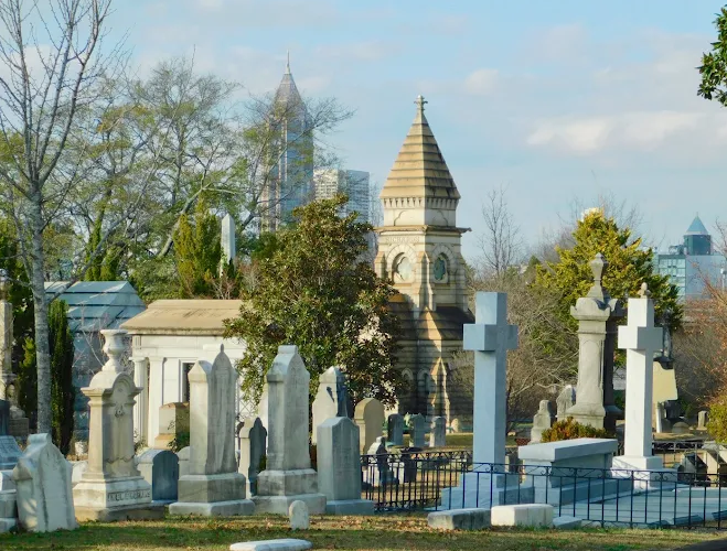 Oakland Cemetery