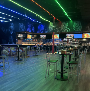 #4. Atmosphere Sports Restaurant Club & Events