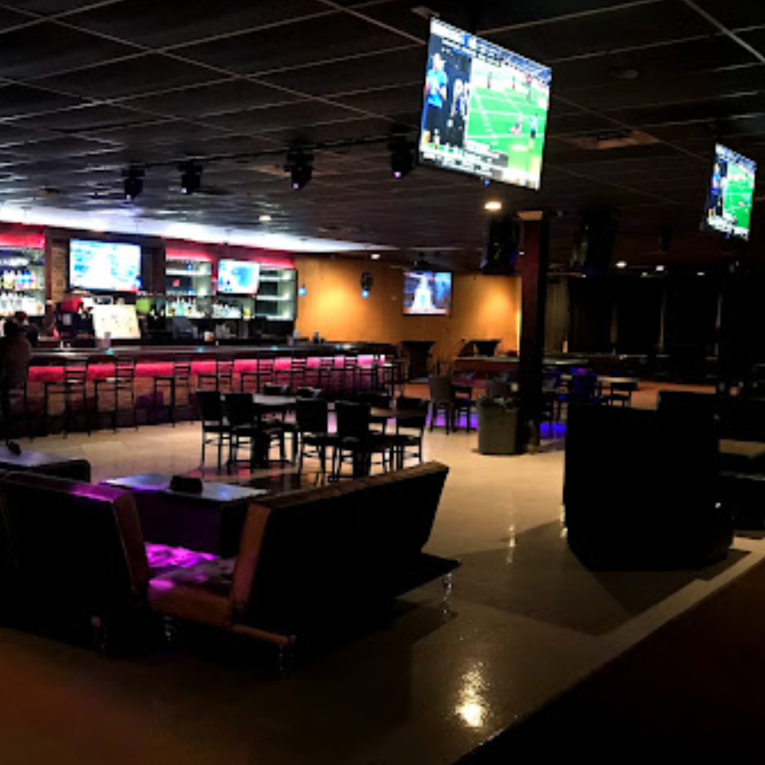 #7. Jamerican Bar & Grill